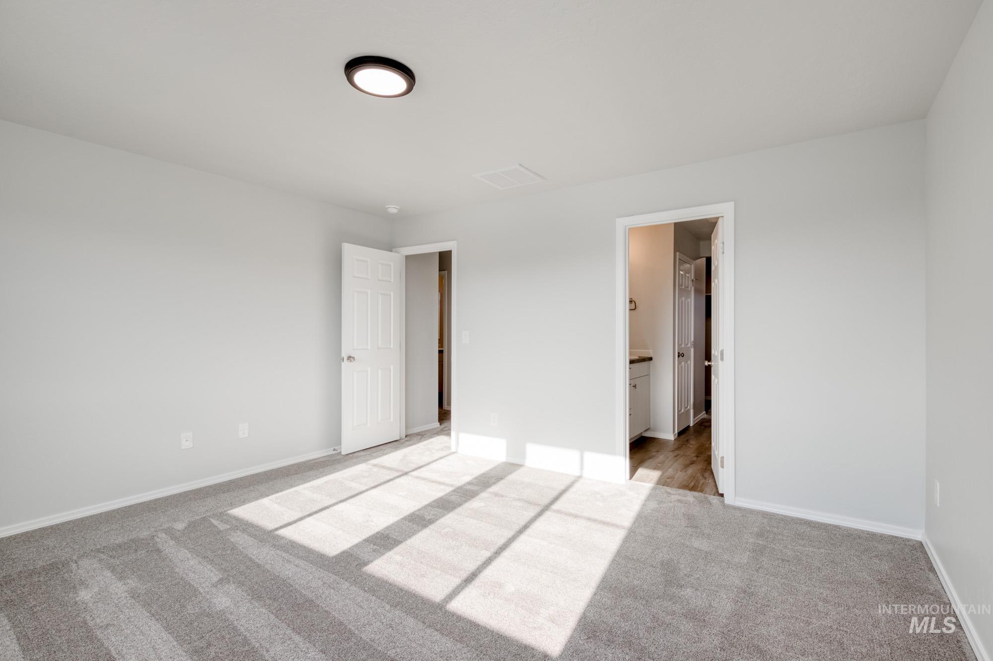 5009 Endicott Dr, Caldwell, Idaho 83605, 4 Bedrooms, 2.5 Bathrooms, Residential For Sale, Price $442,990, 98930906