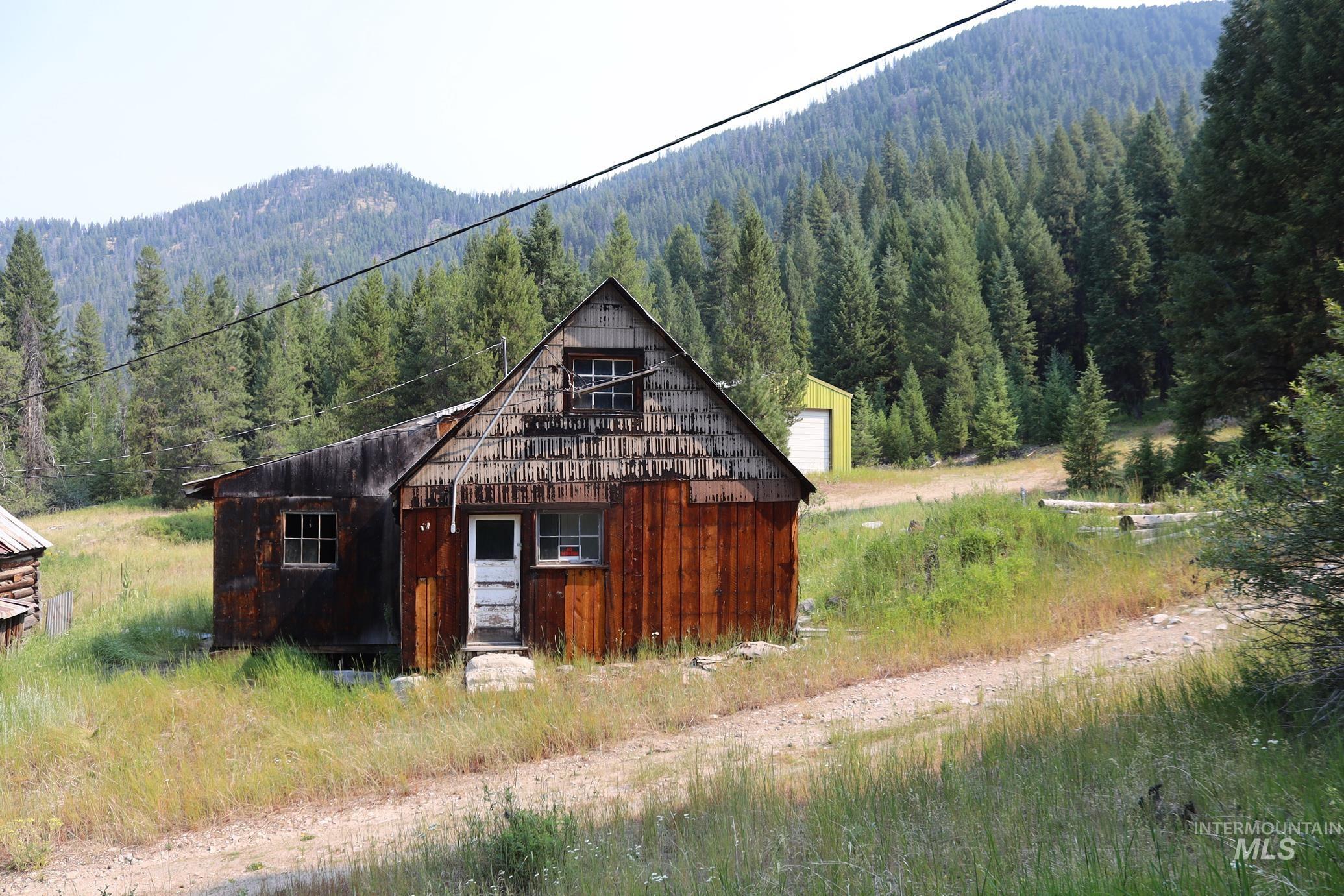 2236 Johnson Creek Road, Yellow Pine, Idaho 83677, 1 Bedroom, 1 Bathroom, Residential For Sale, Price $729,000, 98930907