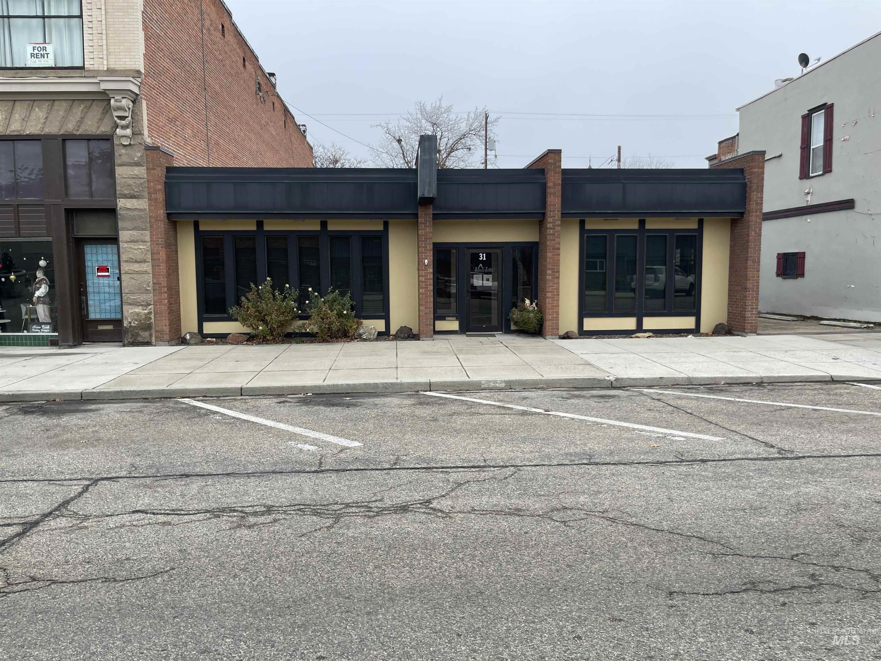 31 S Main St, Payette, Idaho 83661, 7 Rooms, Business/Commercial For Sale, Price $36,000,MLS 98930997