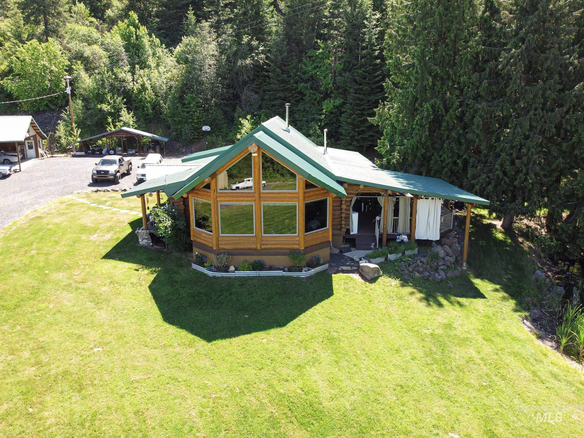 112 Three Forks Road, Kamiah, Idaho 83536, 3 Bedrooms, 3 Bathrooms, Residential For Sale, Price $995,000, 98931001