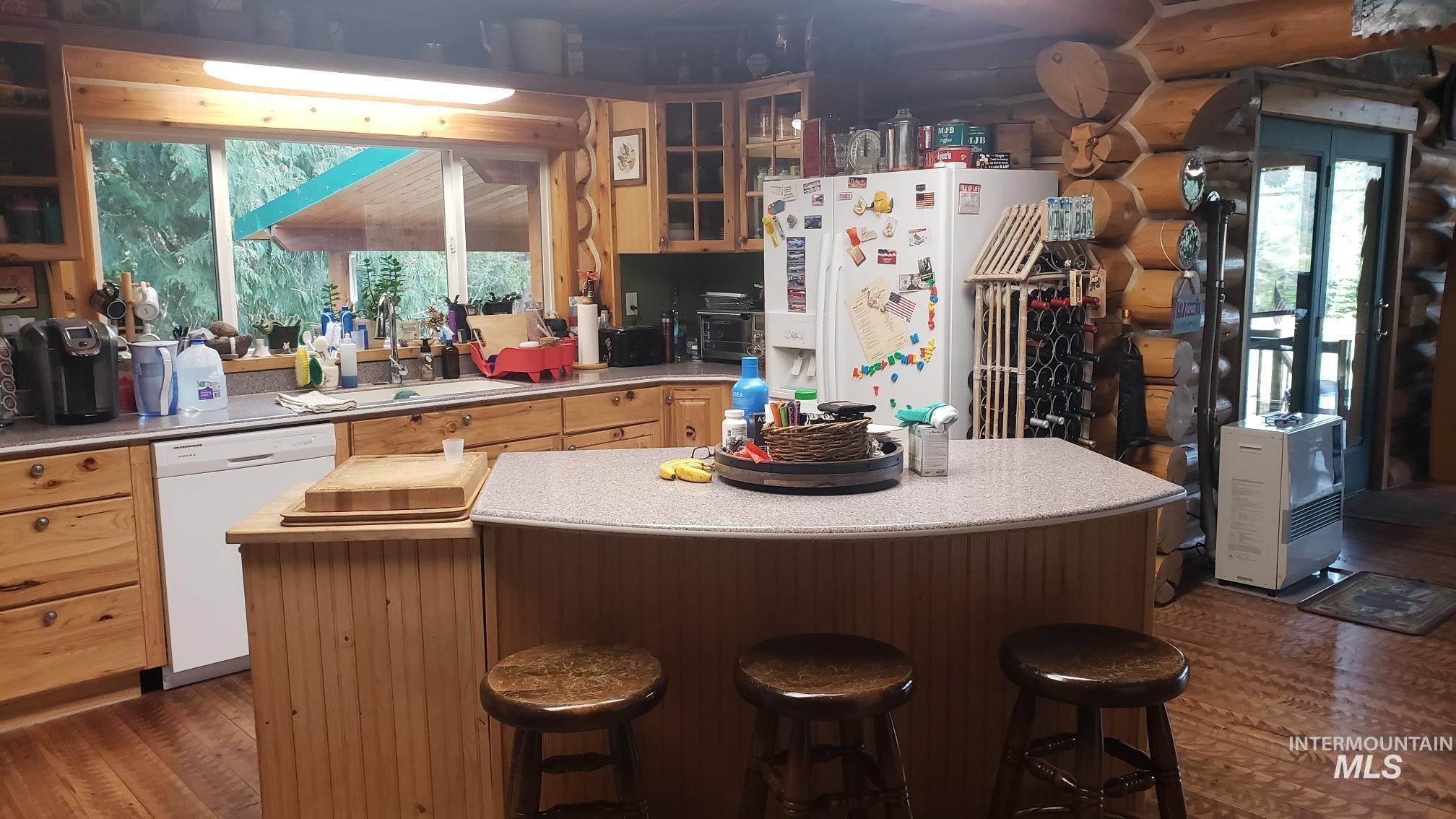 112 Three Forks Road, Kamiah, Idaho 83536, 3 Bedrooms, 3 Bathrooms, Residential For Sale, Price $995,000, 98931001