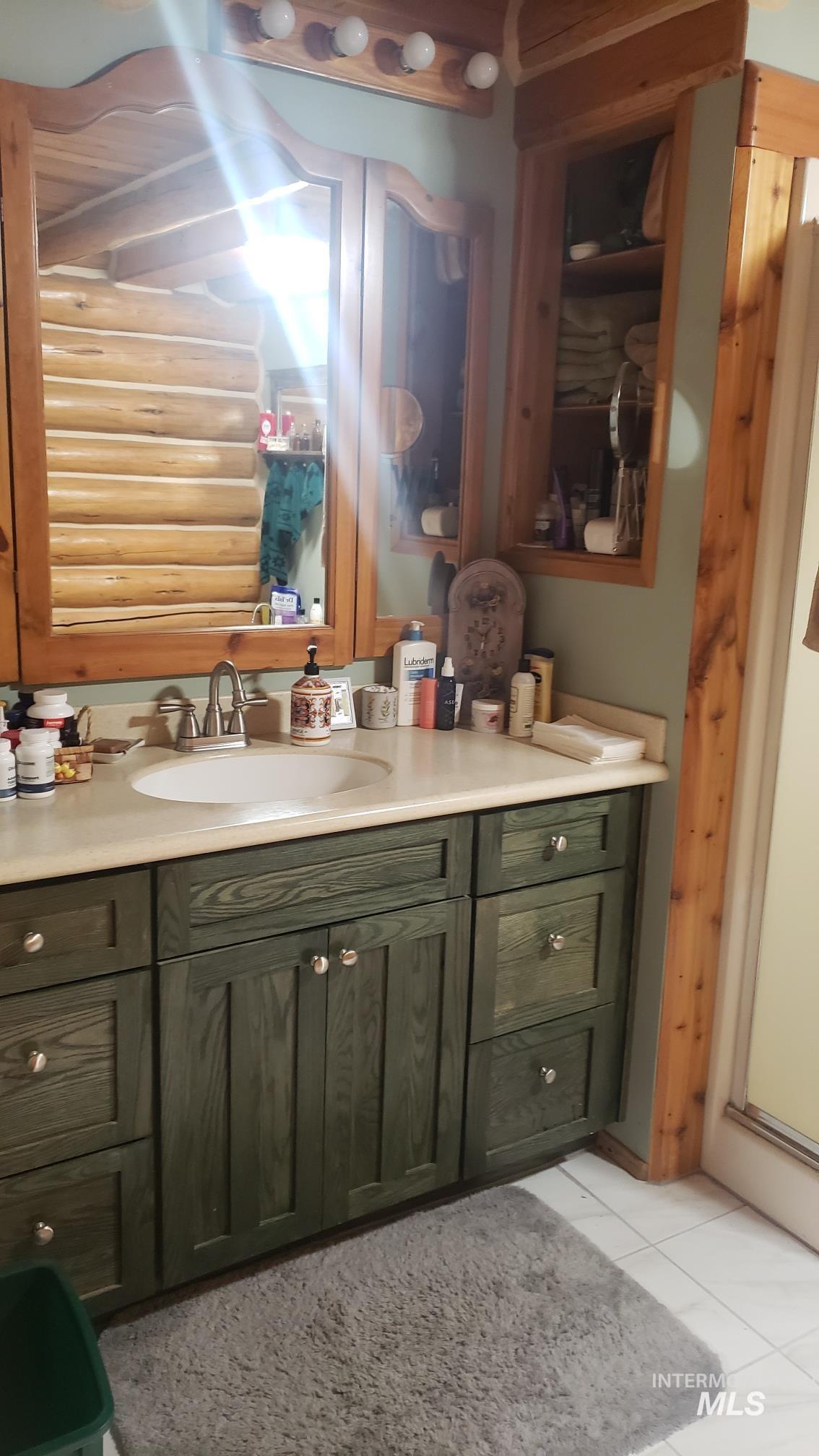 112 Three Forks Road, Kamiah, Idaho 83536, 3 Bedrooms, 3 Bathrooms, Residential For Sale, Price $995,000, 98931001