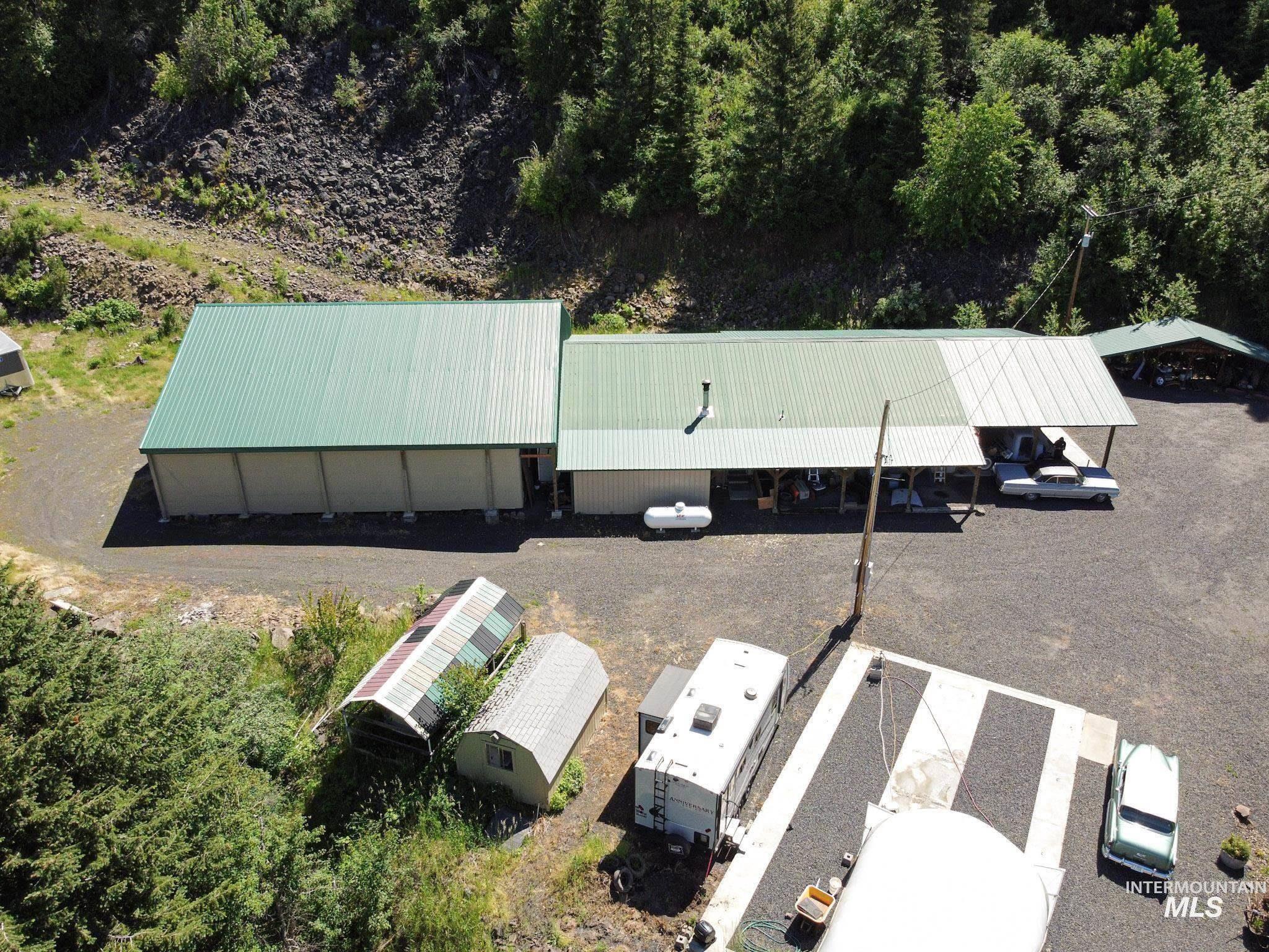 112 Three Forks Road, Kamiah, Idaho 83536, 3 Bedrooms, 3 Bathrooms, Residential For Sale, Price $995,000, 98931001