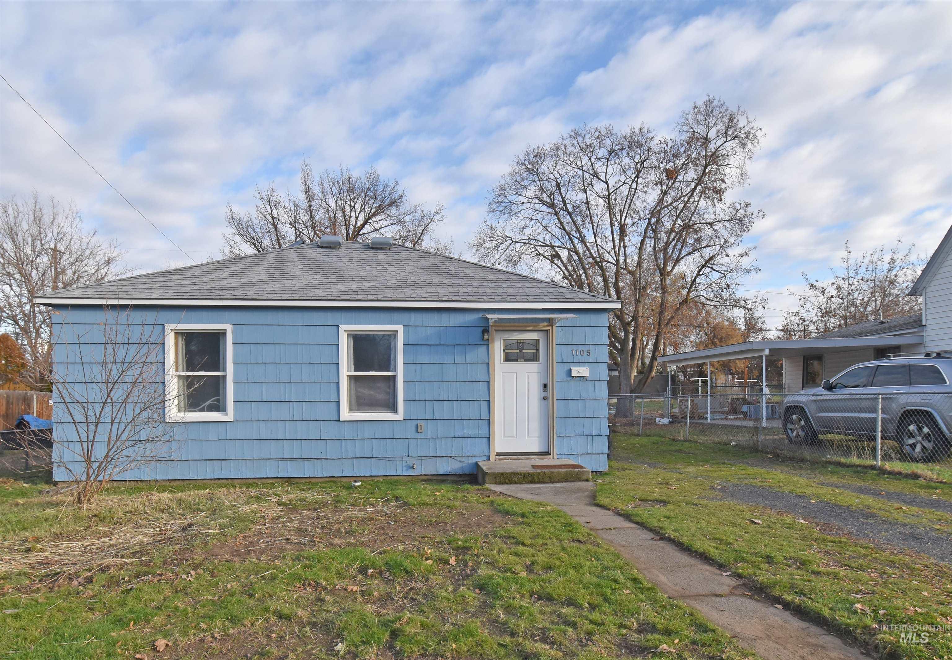 1105 12th Street, Clarkston, Washington 99403, 2 Bedrooms, 1 Bathroom, Residential For Sale, Price $224,500,MLS 98931079