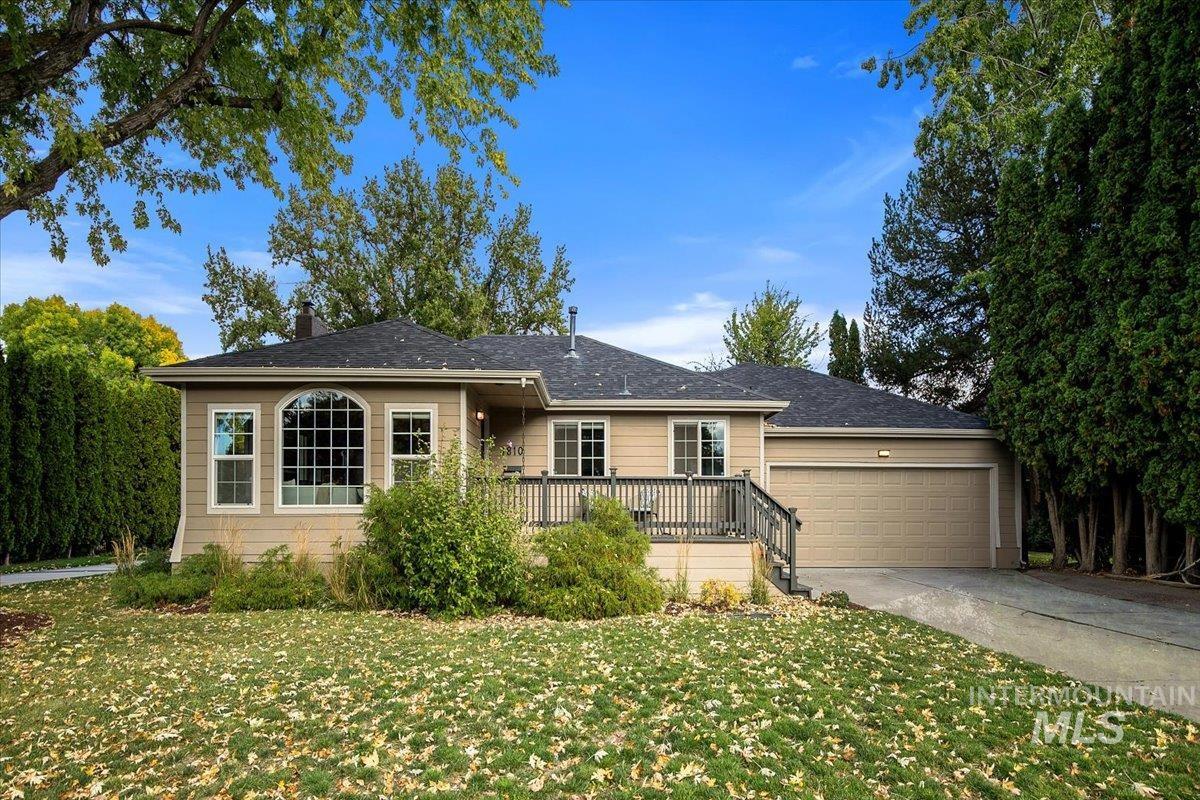 4810 W Hillcrest Dr, Boise, Idaho 83705, 3 Bedrooms, 3 Bathrooms, Residential For Sale, Price $824,900,MLS 98931501