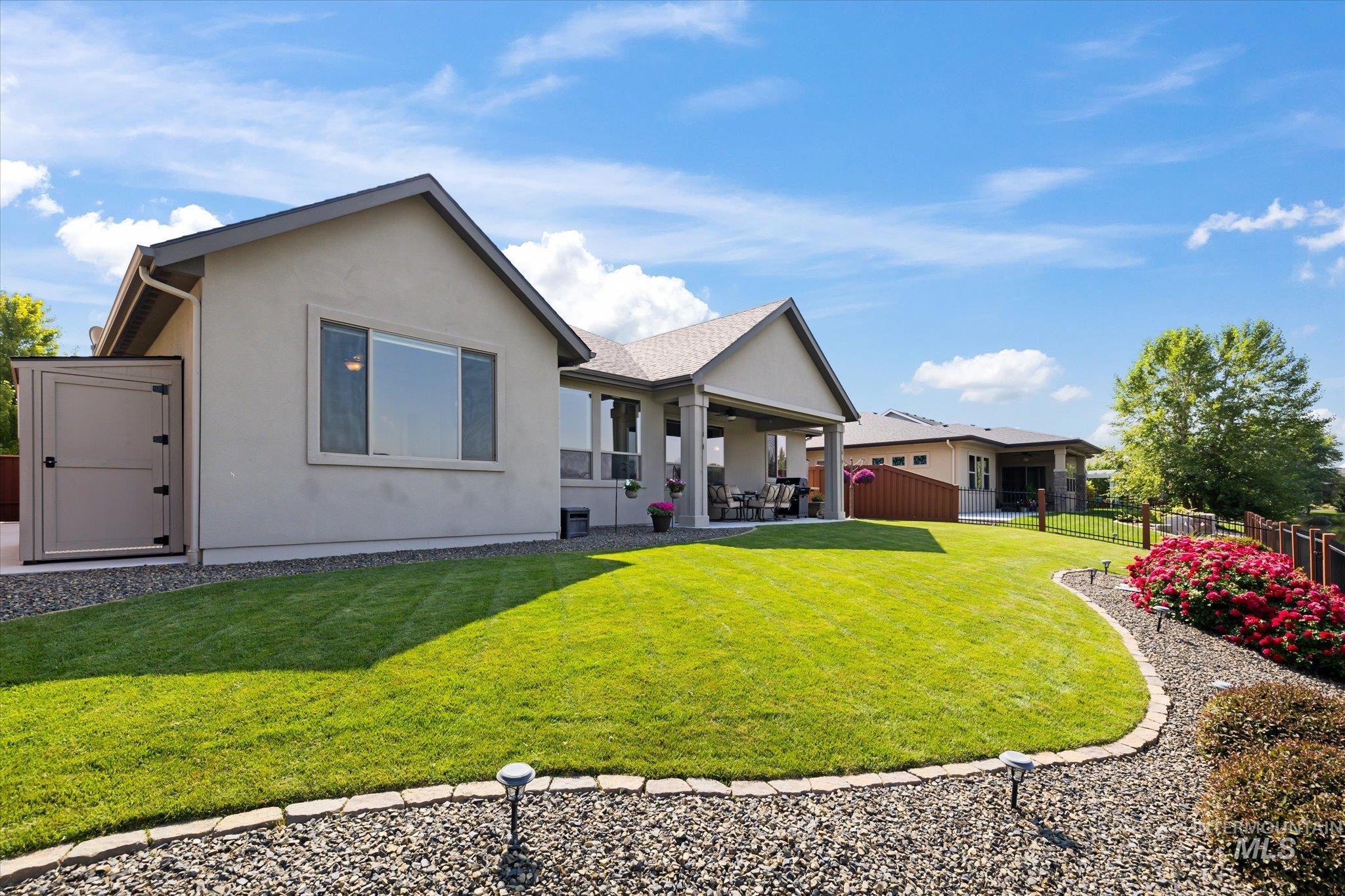 145 S Rivermist Ave, Star, Idaho 83669-2504, 4 Bedrooms, 2.5 Bathrooms, Residential For Sale, Price $899,900,MLS 98931541