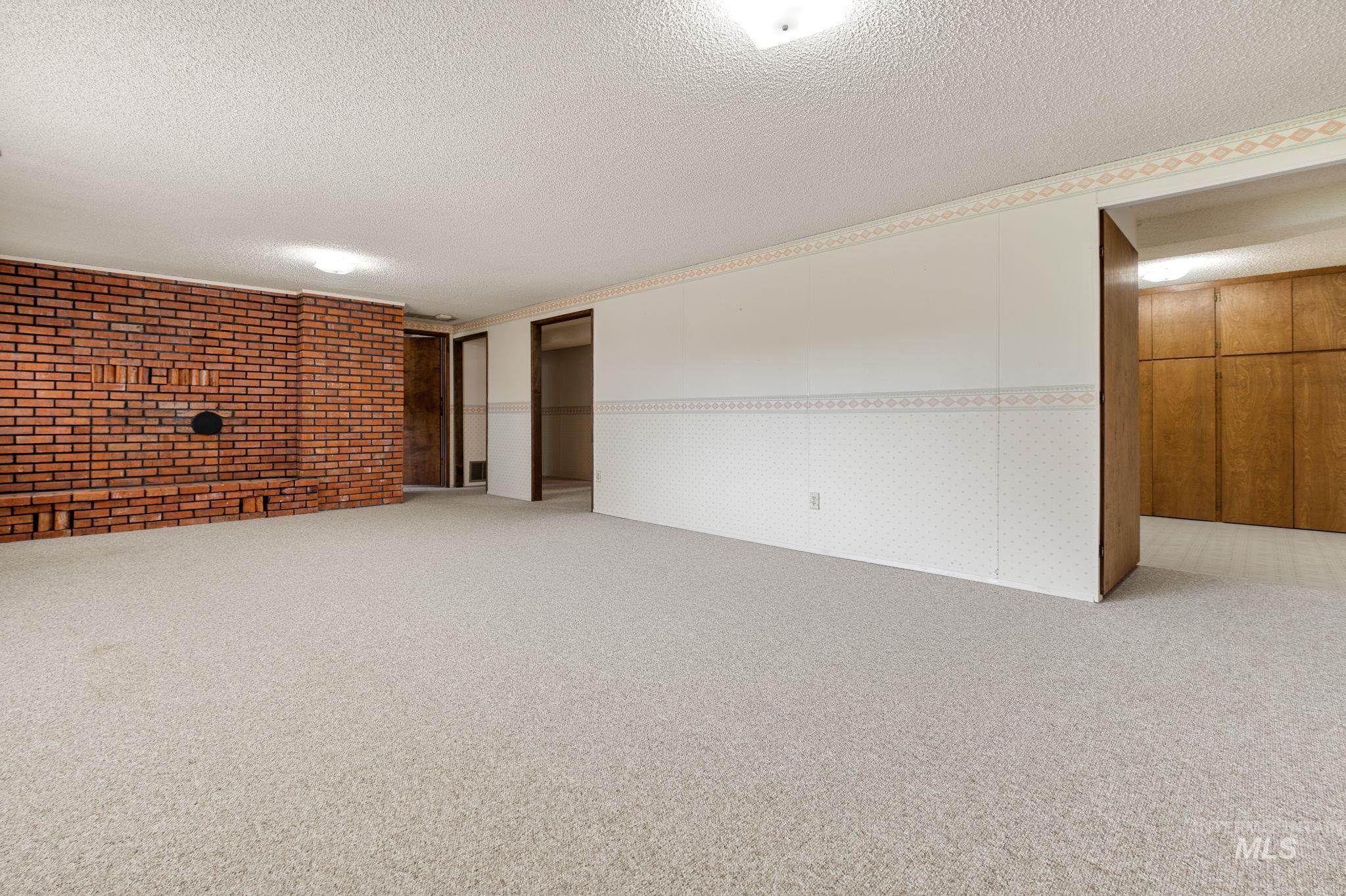 1792 Lambert Drive, Clarkston, Washington 99403, 3 Bedrooms, 2 Bathrooms, Residential For Sale, Price $675,000, 98931565