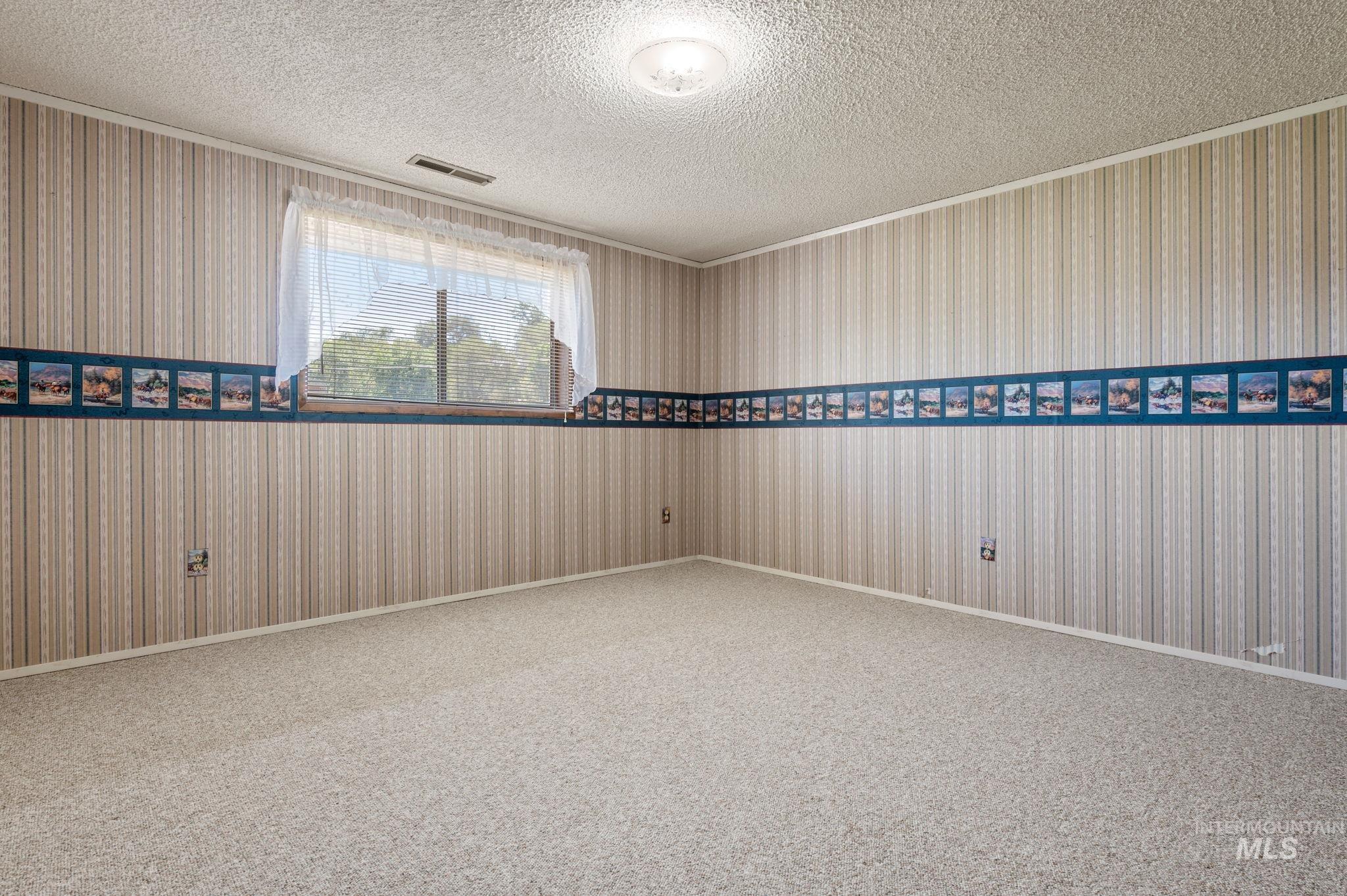 1792 Lambert Drive, Clarkston, Washington 99403, 3 Bedrooms, 2 Bathrooms, Residential For Sale, Price $675,000, 98931565