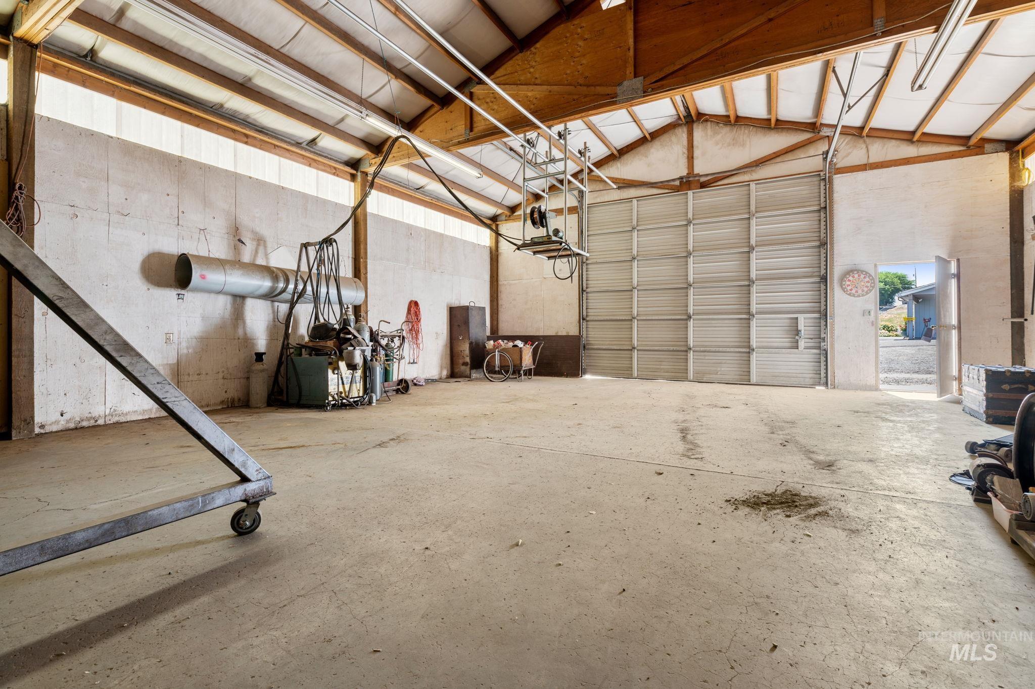 1792 Lambert Drive, Clarkston, Washington 99403, 3 Bedrooms, 2 Bathrooms, Residential For Sale, Price $675,000, 98931565