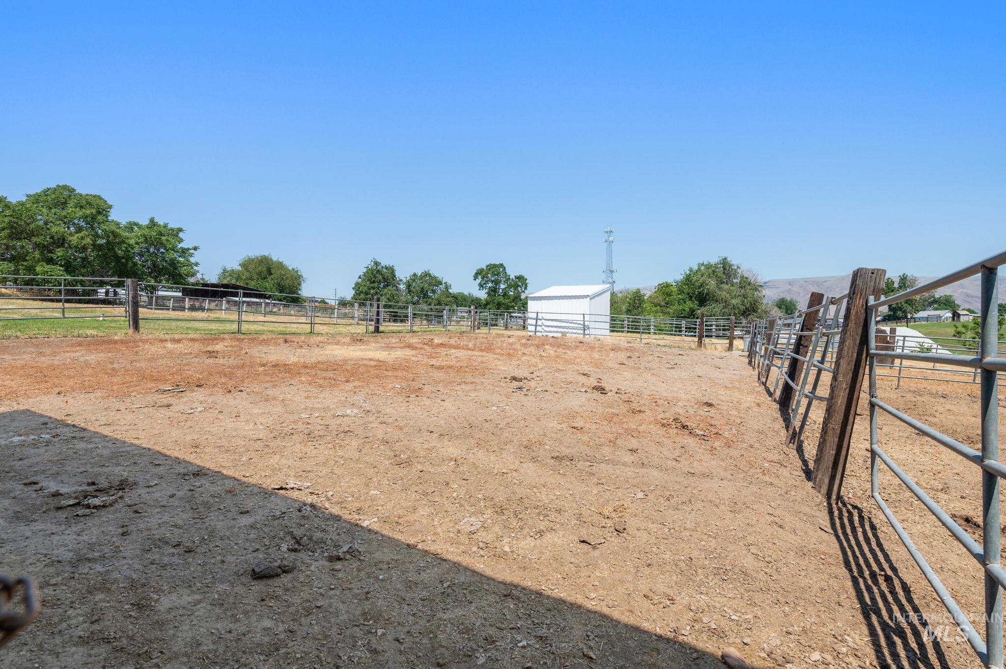 1792 Lambert Drive, Clarkston, Washington 99403, 3 Bedrooms, 2 Bathrooms, Residential For Sale, Price $675,000, 98931565