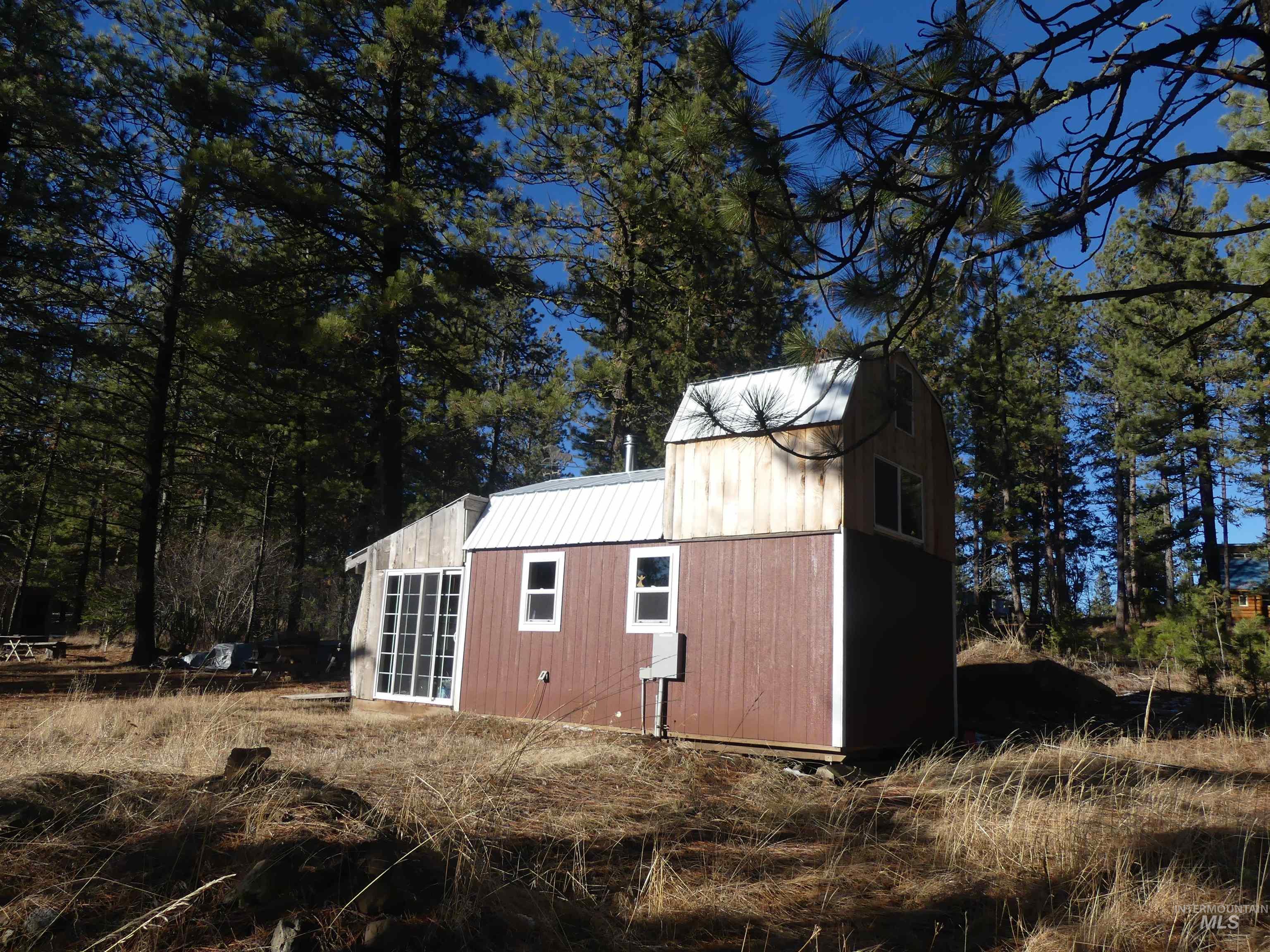 309 Wildrose Ln, Anatone, Washington 99401, 1 Bedroom, 1 Bathroom, Residential For Sale, Price $140,000, 98931570