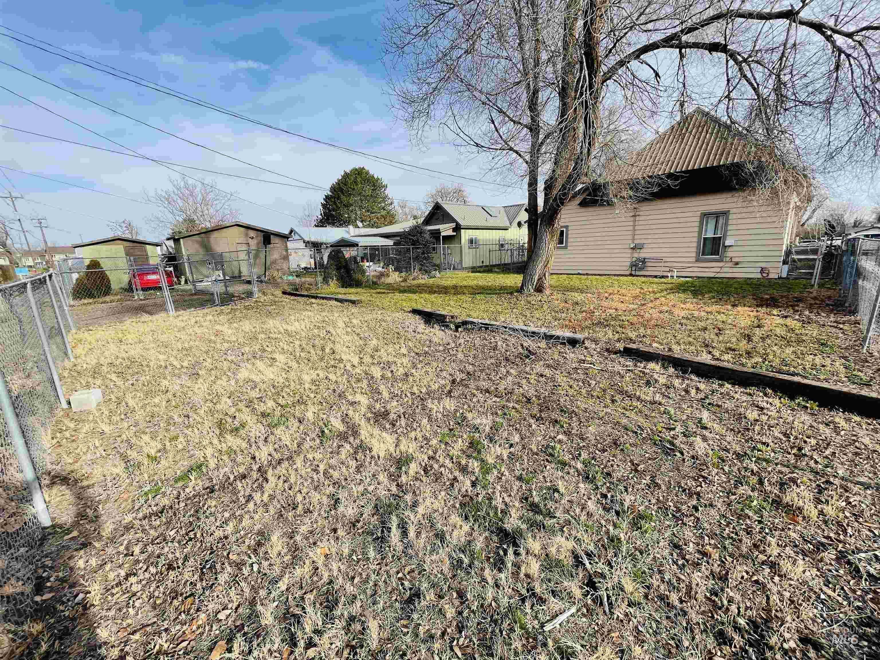 297 NW 8th, Ontario, Oregon 97914, 3 Bedrooms, 1 Bathroom, Residential For Sale, Price $215,000, 98931621