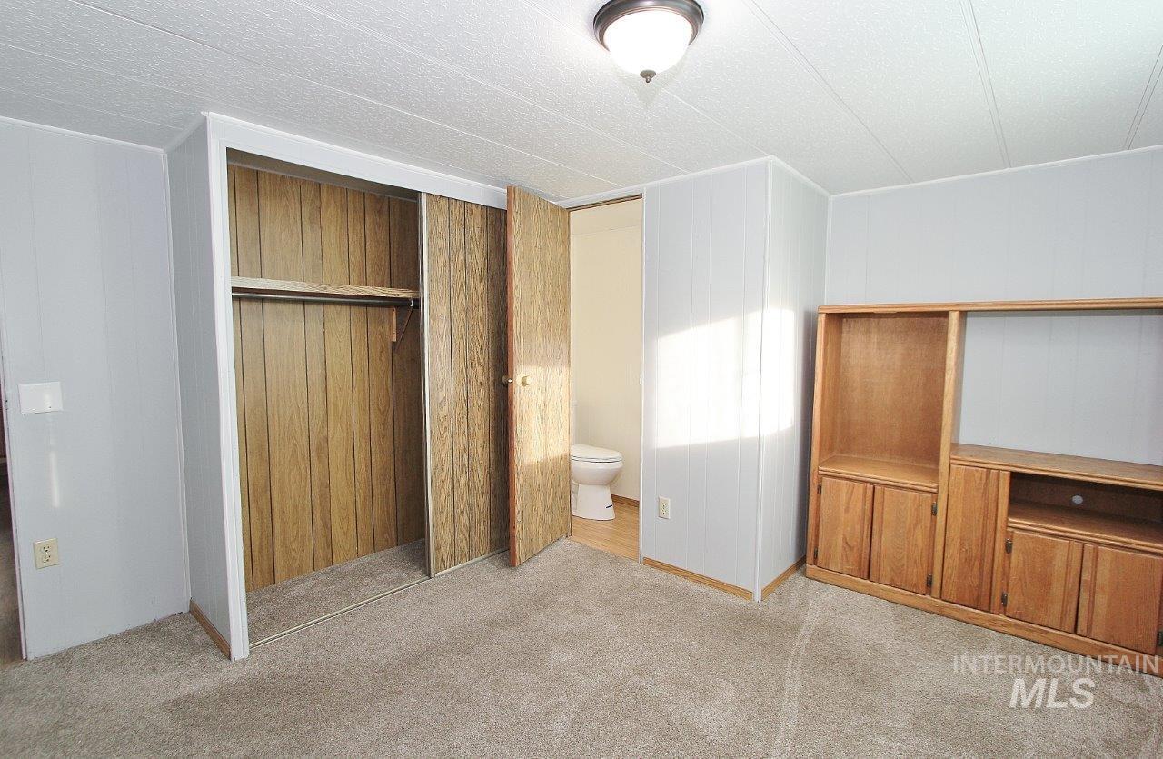 2205 E Linden St., Caldwell, Idaho 83605, 3 Bedrooms, 2 Bathrooms, Residential For Sale, Price $74,900,MLS 98931632