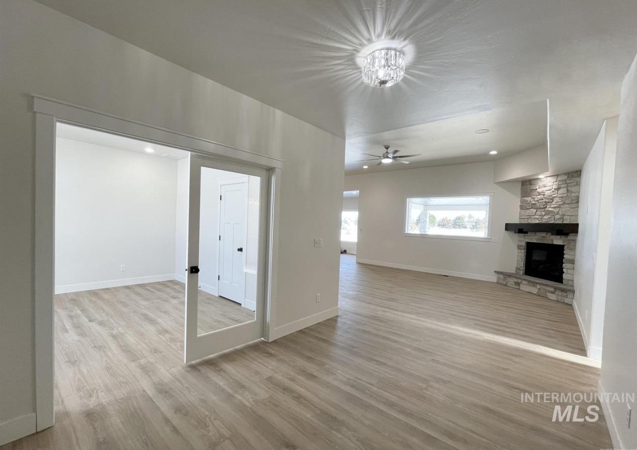 3402 E 4056 N., Kimberly, Idaho 83341, 4 Bedrooms, 2.5 Bathrooms, Residential For Sale, Price $824,000, 98931656