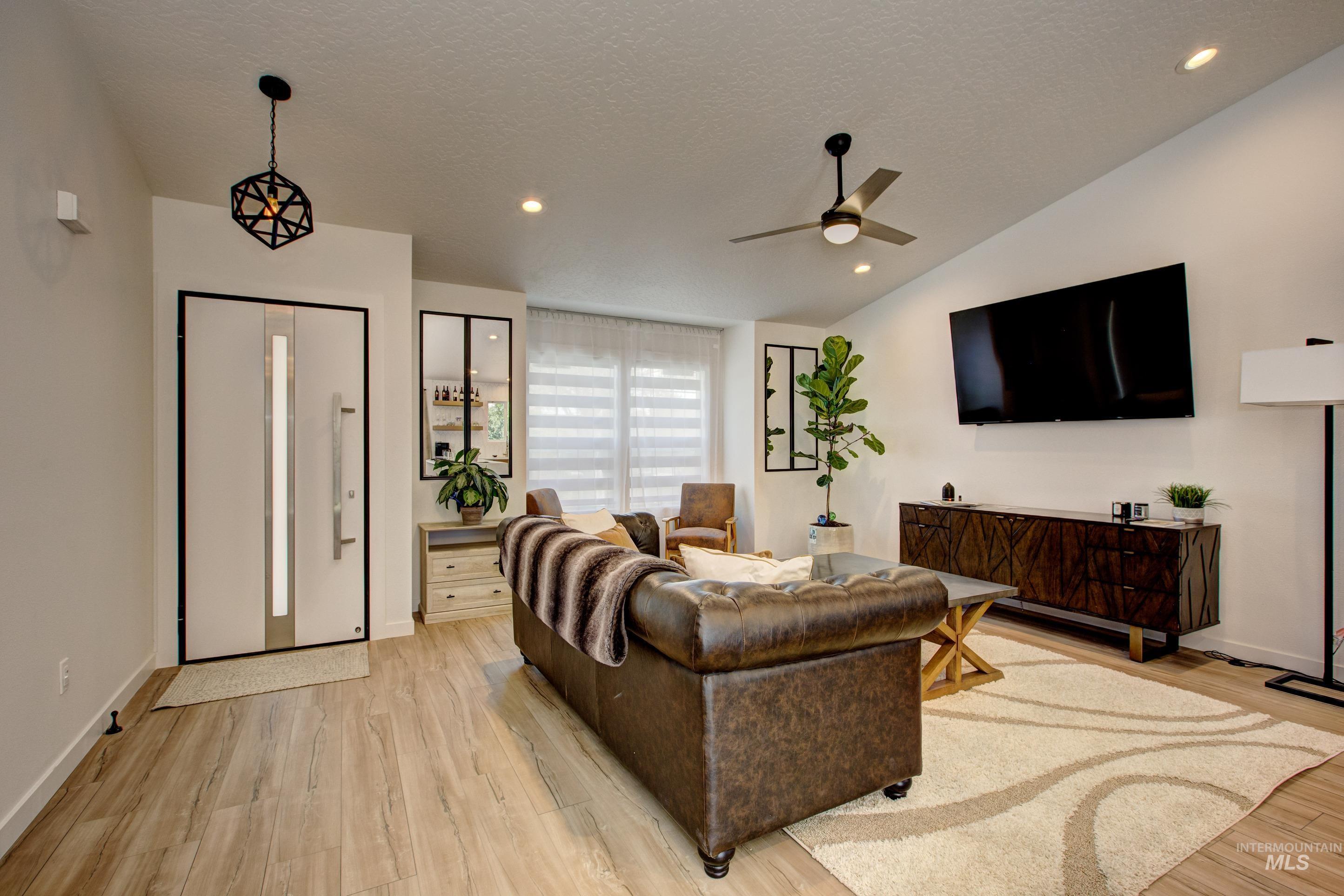 1143 N Nichole Ave, Boise, Idaho 83713, 3 Bedrooms, 2 Bathrooms, Rental For Rent, Price $5,500, 98931704