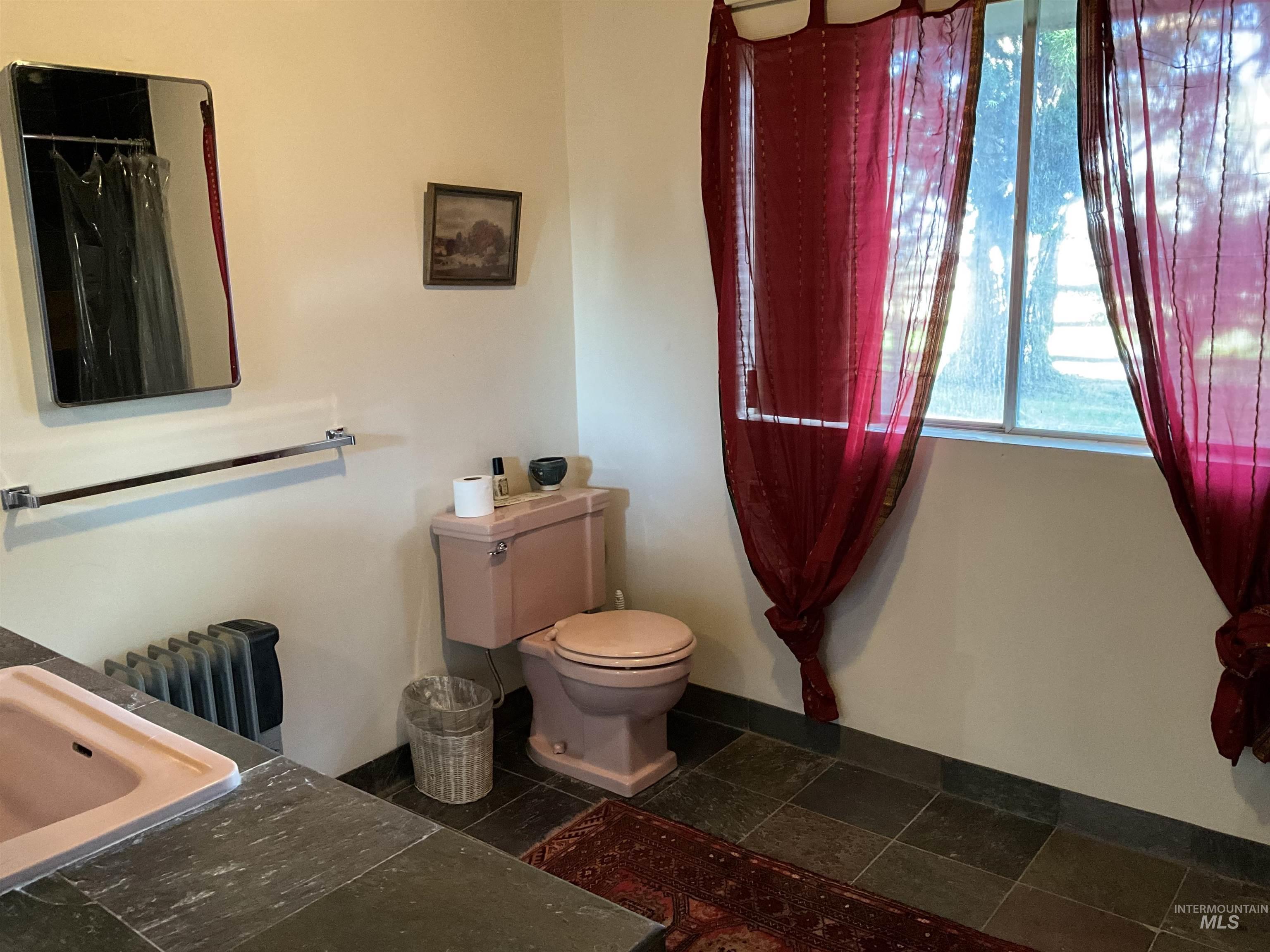 4778 River Road, Buhl, Idaho 83316, 2 Bedrooms, 1 Bathroom, Residential For Sale, Price $1,400,000, 98931714