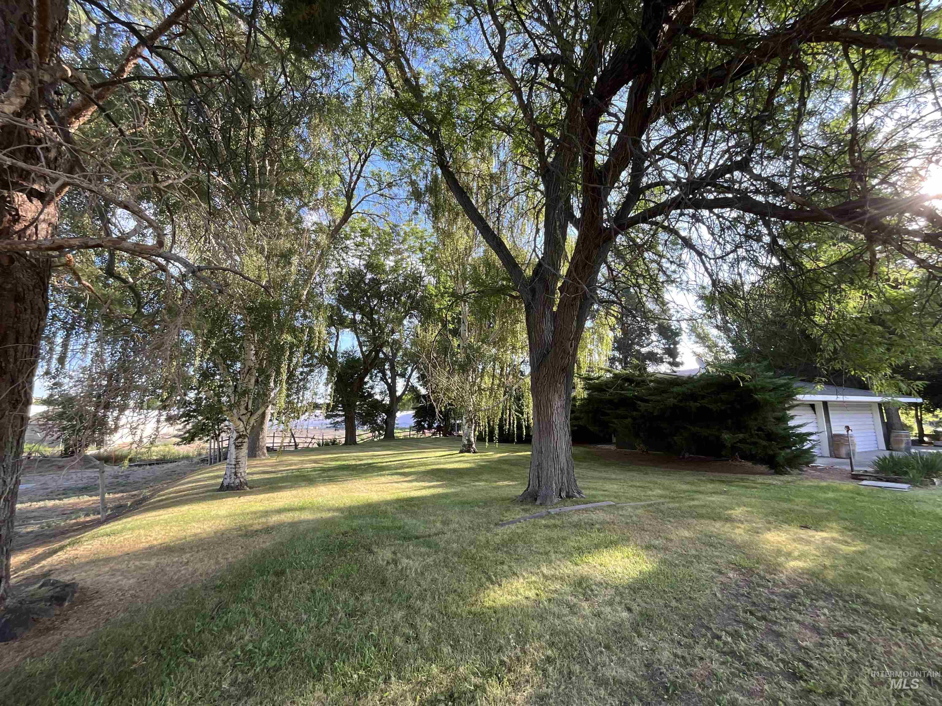 4778 River Road, Buhl, Idaho 83316, 2 Bedrooms, 1 Bathroom, Residential For Sale, Price $1,400,000, 98931714