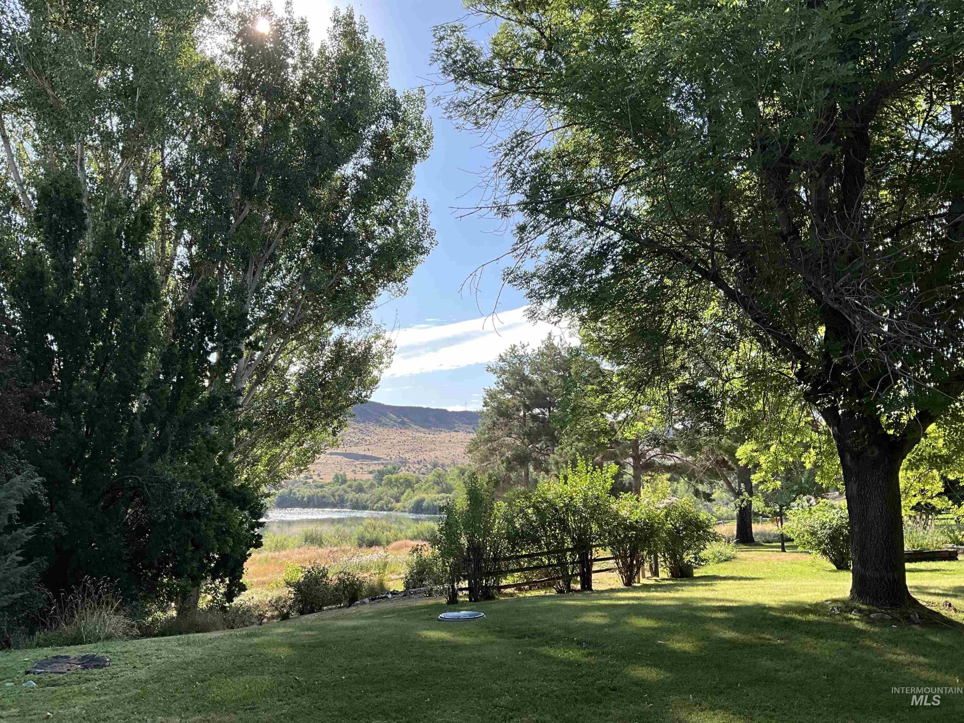 4778 River Road, Buhl, Idaho 83316, 2 Bedrooms, 1 Bathroom, Residential For Sale, Price $1,400,000, 98931714