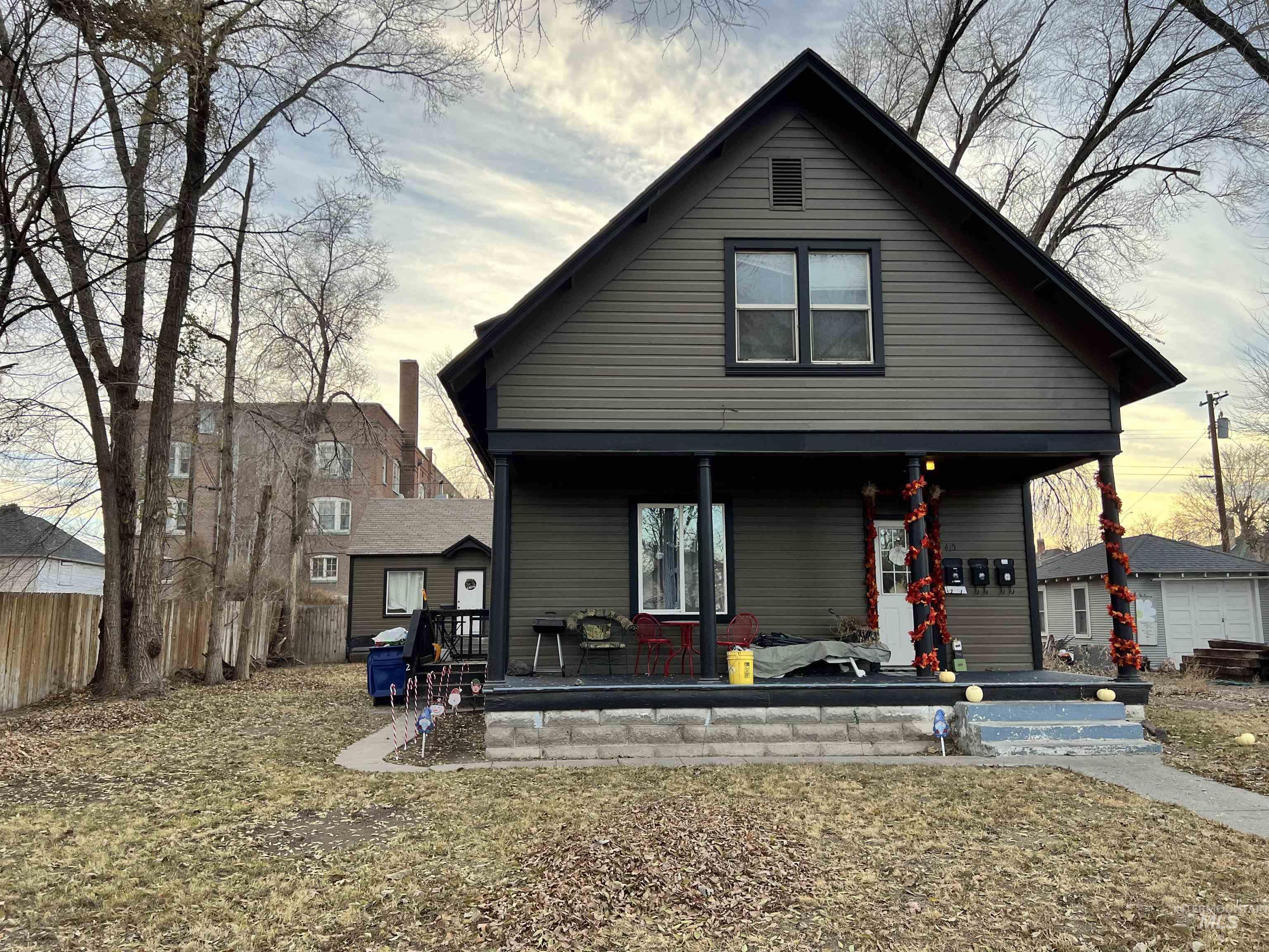 413 & 415 3rd ave N, Twin Falls, Idaho 83301, 2 Bedrooms, 1 Bathroom, Residential Income For Sale, Price $620,000, 98931852