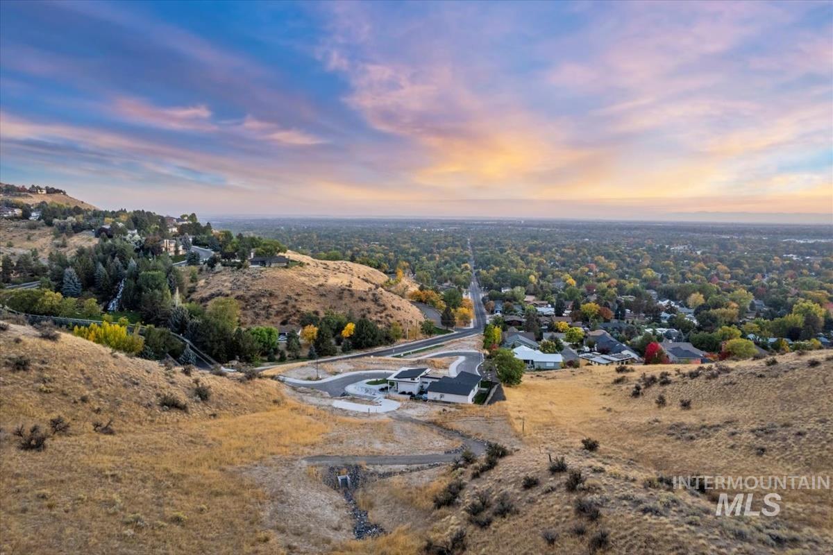 5544 N Polecat Lofts Ln, Boise, Idaho 83703, 3 Bedrooms, 2.5 Bathrooms, Residential For Sale, Price $1,499,900,MLS 98932034