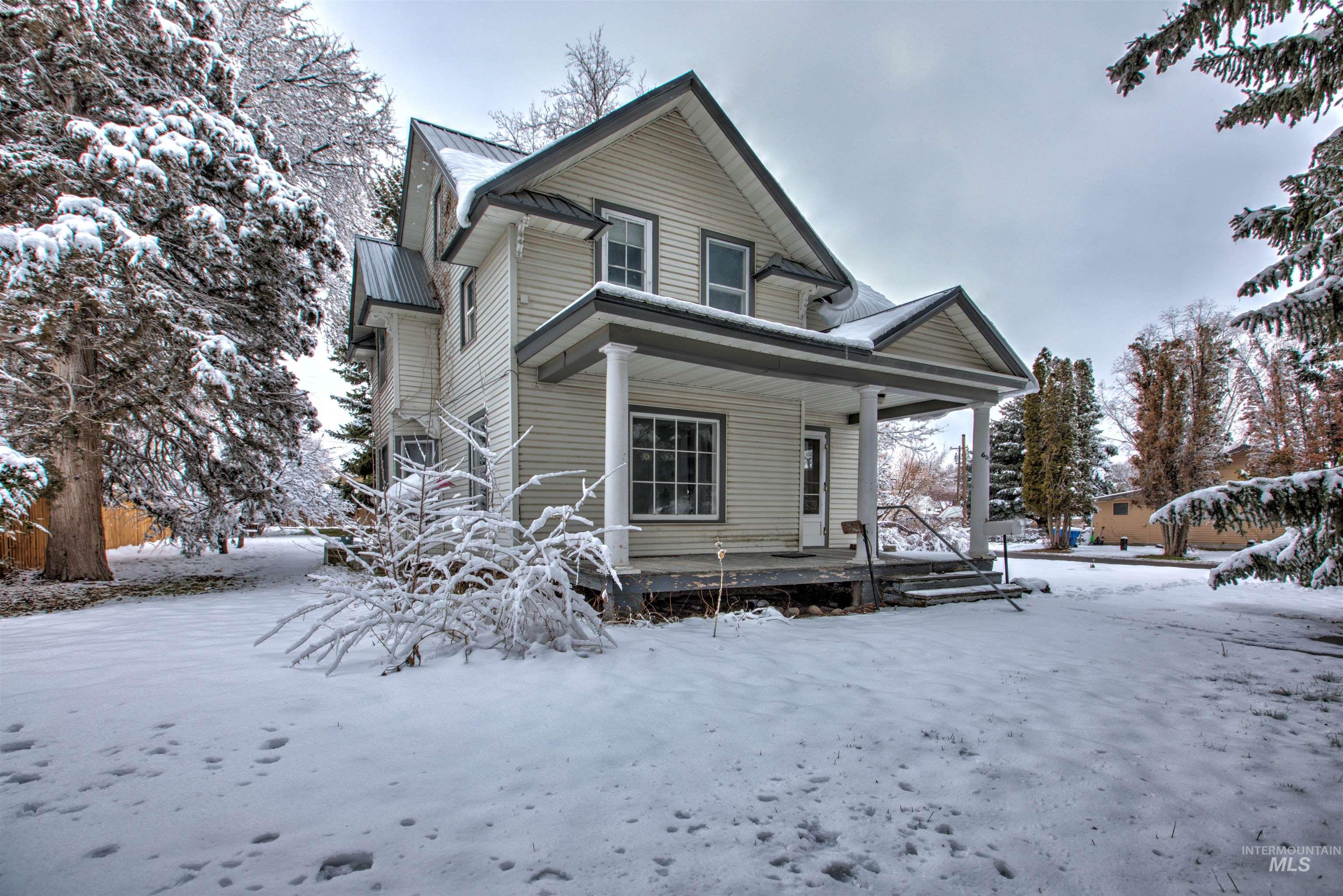 601 1st Ave East, Jerome, Idaho 83338, 3 Bedrooms, 1.5 Bathrooms, Residential For Sale, Price $300,000, 98932060