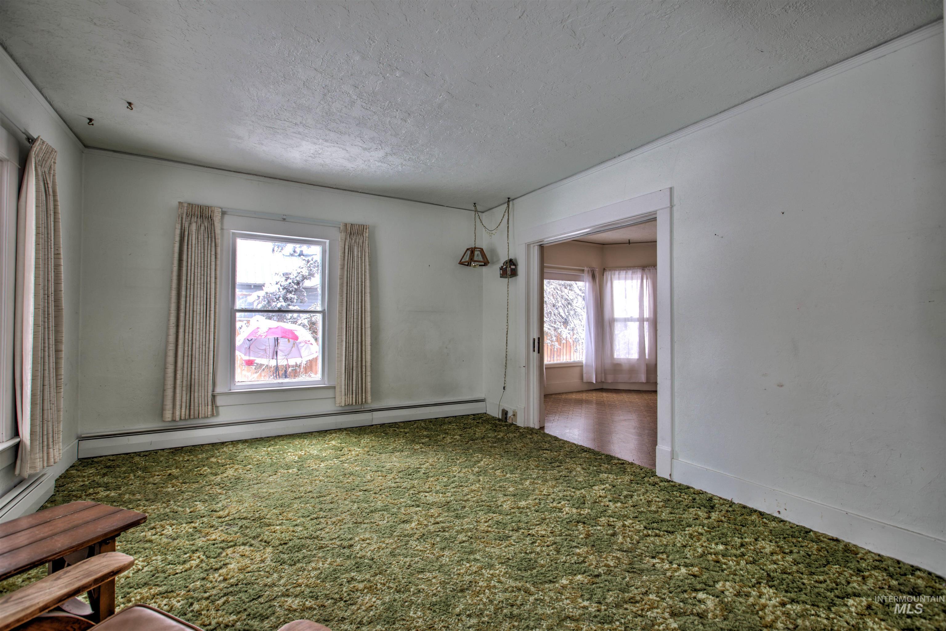 601 1st Ave East, Jerome, Idaho 83338, 3 Bedrooms, 1.5 Bathrooms, Residential For Sale, Price $300,000, 98932060