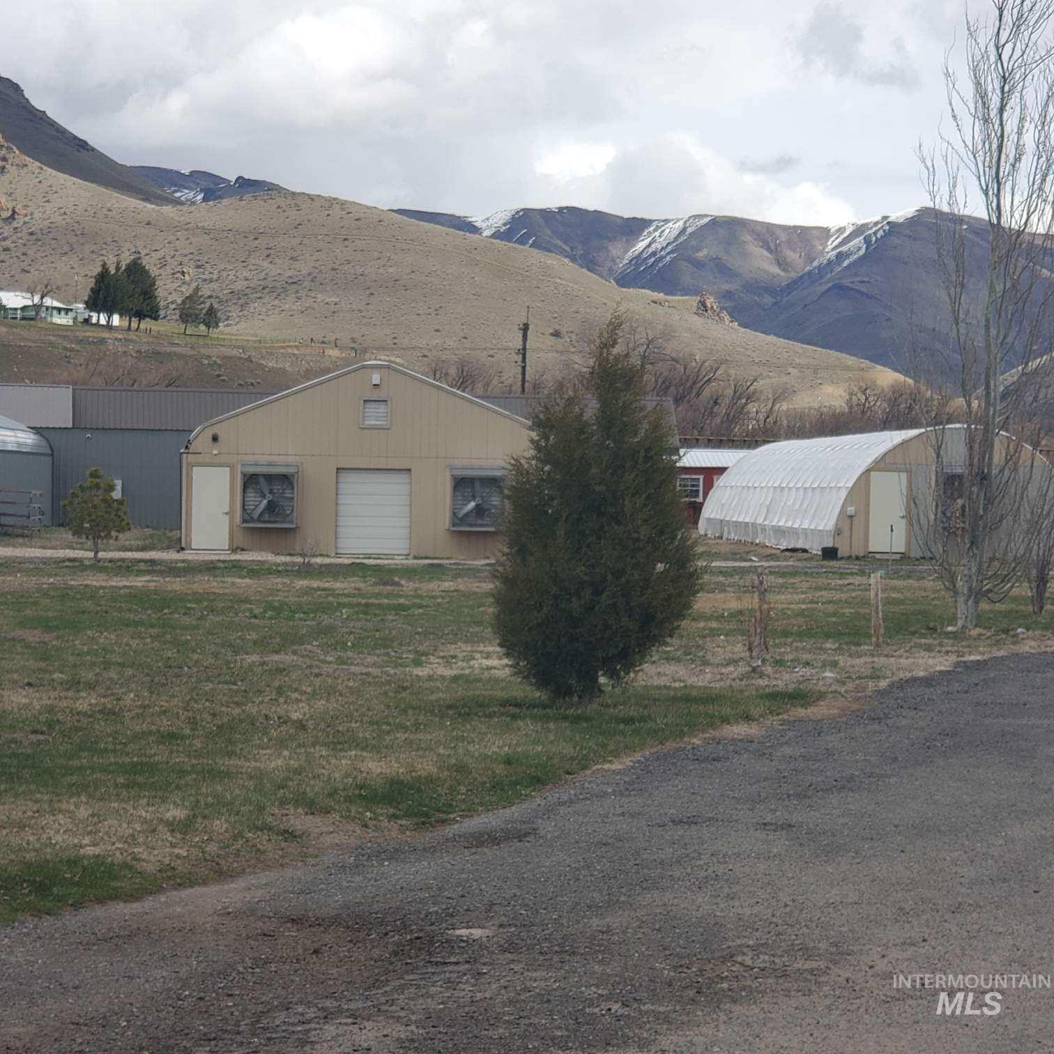 300 Old Oregon Trail Hwy, Huntington, Oregon 97907, 2 Bedrooms, 2 Bathrooms, Farm & Ranch For Sale, Price $530,000, 98932303