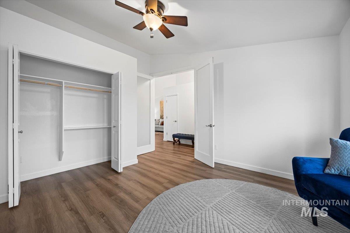 10588 W Silver City Ct., Boise, Idaho 83704, 3 Bedrooms, 2 Bathrooms, Residential For Sale, Price $425,000,MLS 98932365