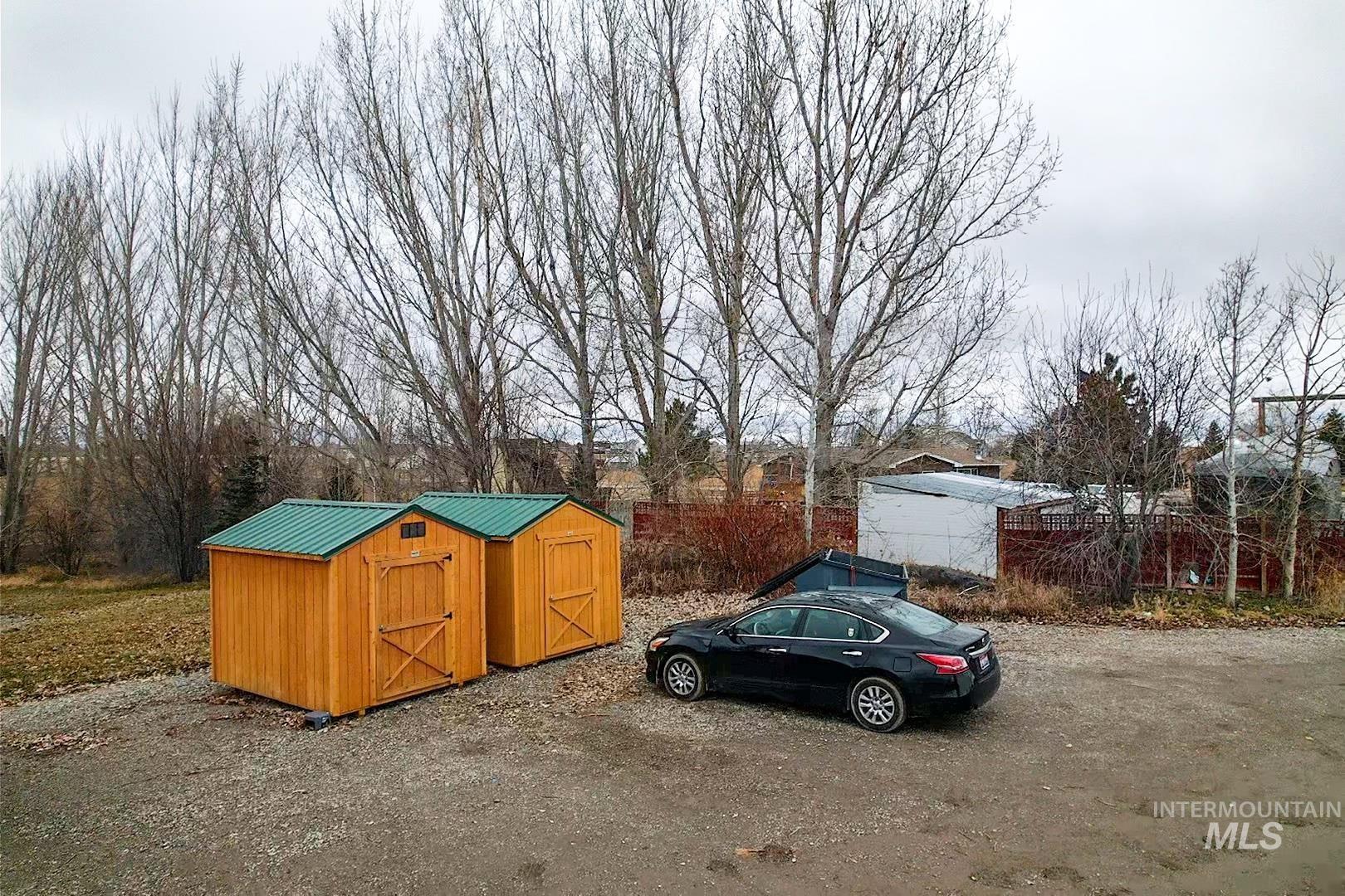 23 N 950 E, Declo, Idaho 83323, 5 Bedrooms, 3 Bathrooms, Residential For Sale, Price $600,000,MLS 98932379