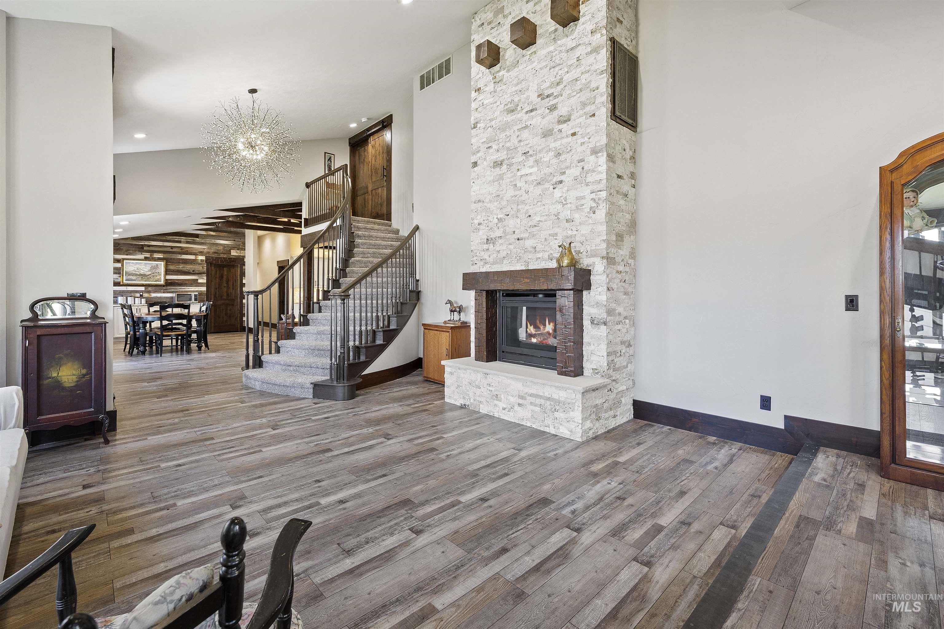 2800 W Idaho Blvd, Emmett, Idaho 83617, 5 Bedrooms, 4 Bathrooms, Residential For Sale, Price $1,799,900, 98932444