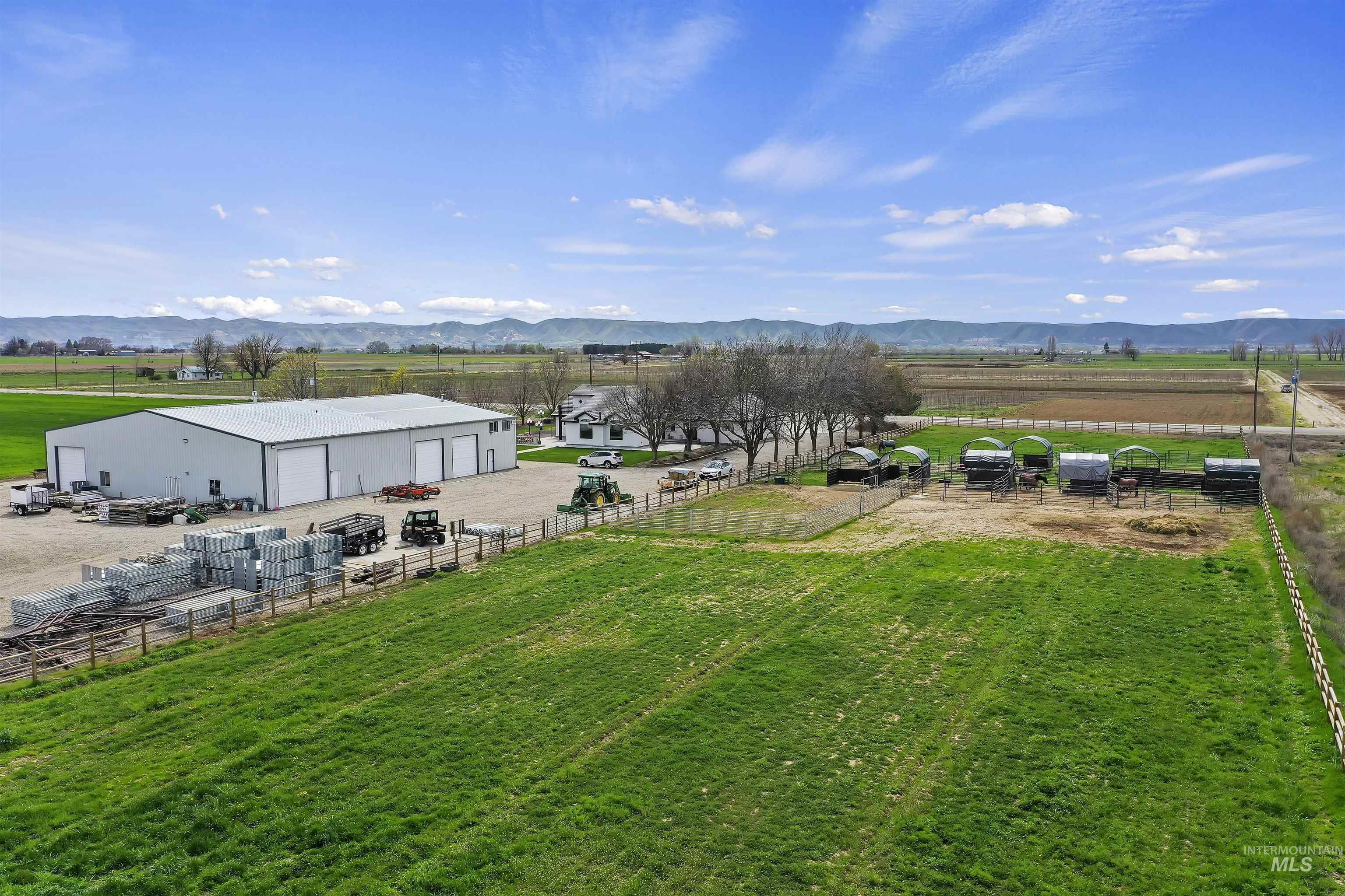 2800 W Idaho Blvd, Emmett, Idaho 83617, 5 Bedrooms, 4 Bathrooms, Residential For Sale, Price $1,799,900, 98932444