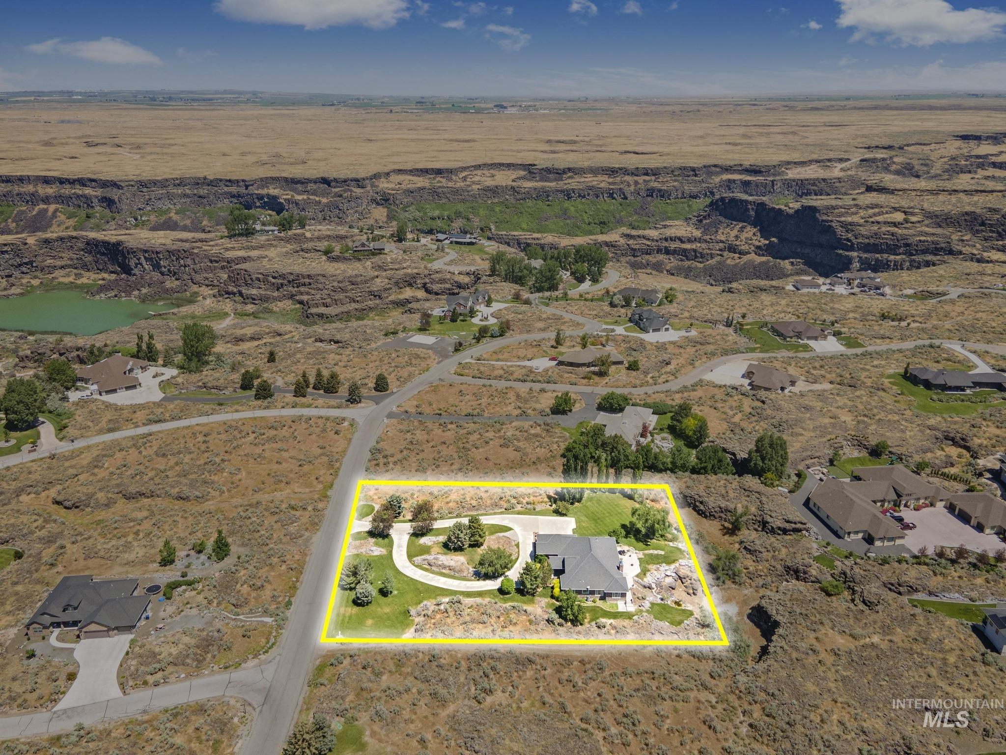 4098 Hidden Lakes Dr, Kimberly, Idaho 83341, 4 Bedrooms, 2.5 Bathrooms, Residential For Sale, Price $899,500,MLS 98932449