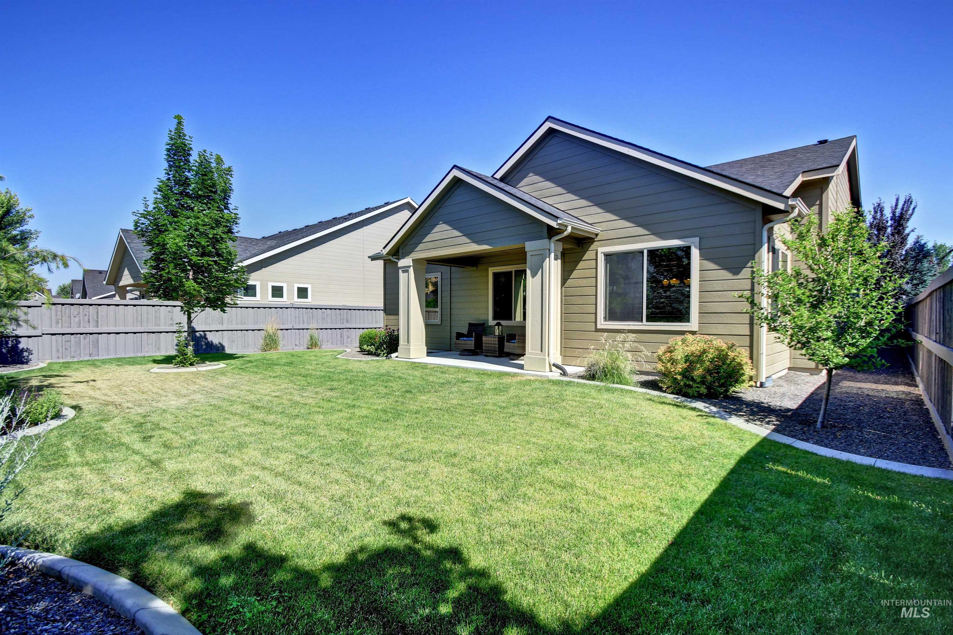 3371 E Renwick Street, Meridian, Idaho 83642, 3 Bedrooms, 2 Bathrooms, Residential For Sale, Price $615,000,MLS 98932499