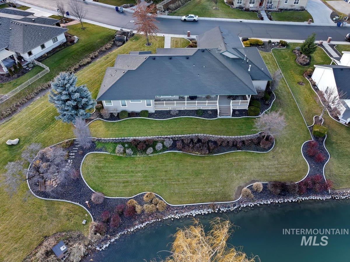 545 Bayhill, Nampa, Idaho 83686, 3 Bedrooms, 3.5 Bathrooms, Residential For Sale, Price $750,000,MLS 98932608