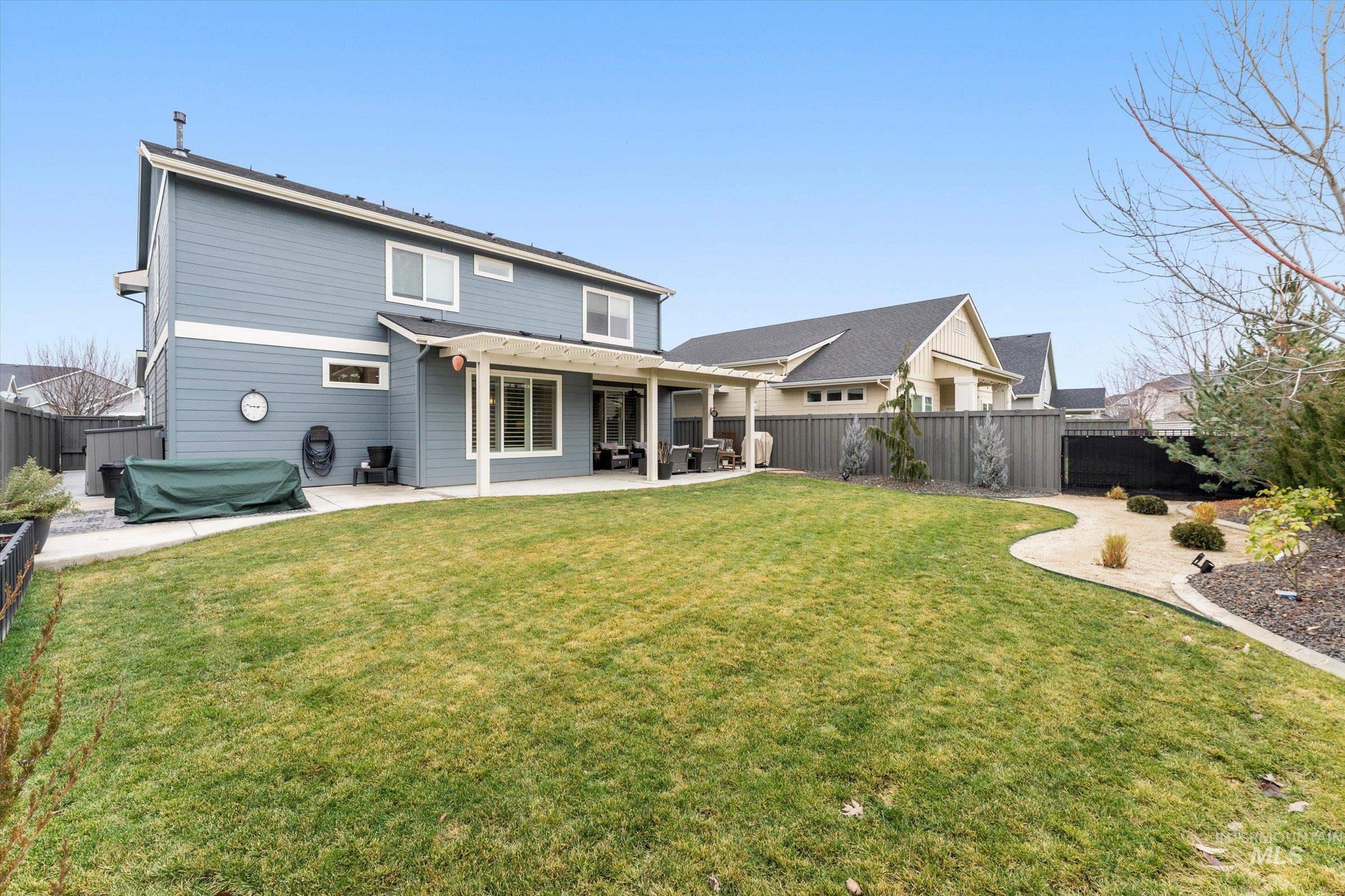 3407 E Gisborne St., Meridian, Idaho 83642, 5 Bedrooms, 2.5 Bathrooms, Residential For Sale, Price $700,000,MLS 98932646