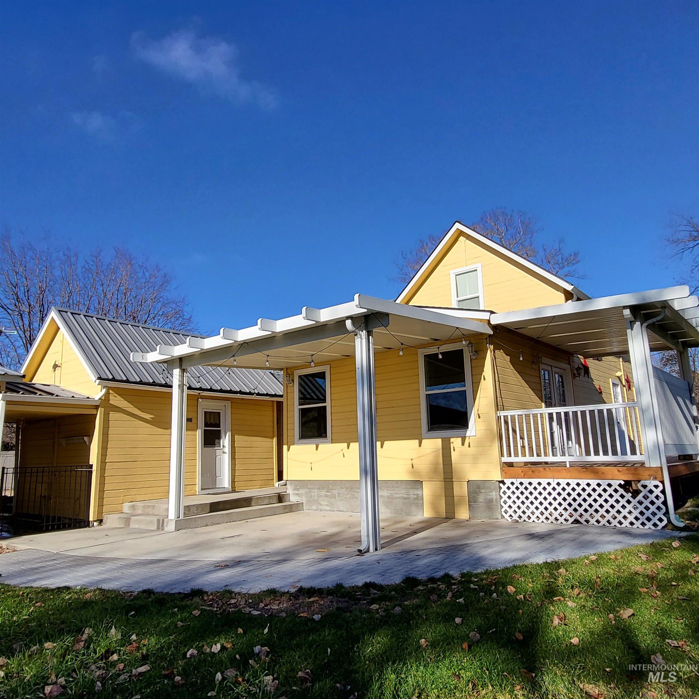 6209 Foothill Road, Star, Idaho 83669, 3 Bedrooms, 2.5 Bathrooms, Residential For Sale, Price $799,000,MLS 98932717