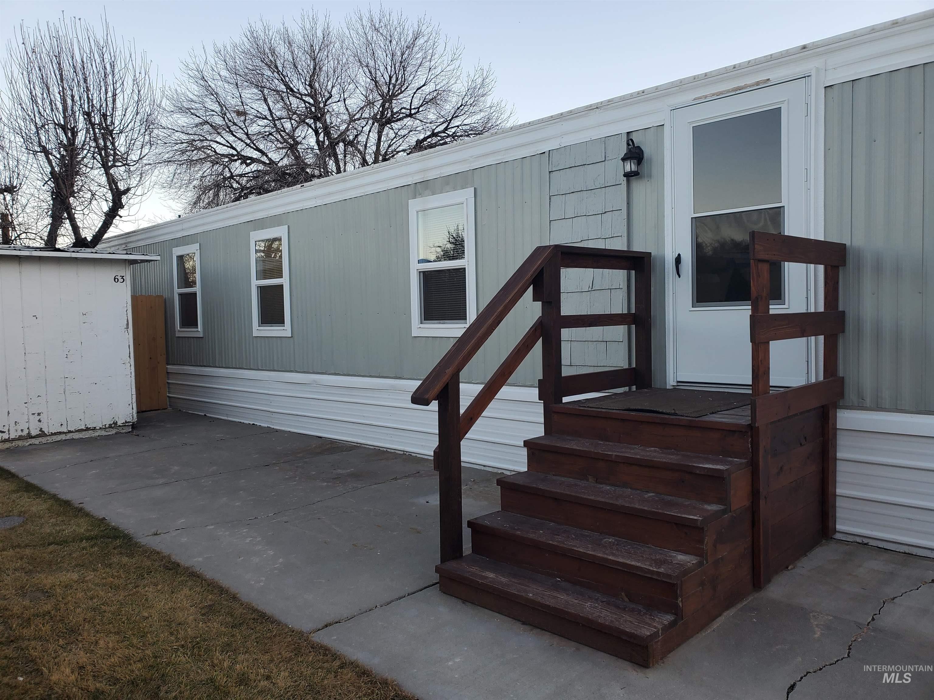 198 South Hills, Twin Falls, Idaho 83301-0000, 3 Bedrooms, 1 Bathroom, Residential For Sale, Price $74,900,MLS 98932726