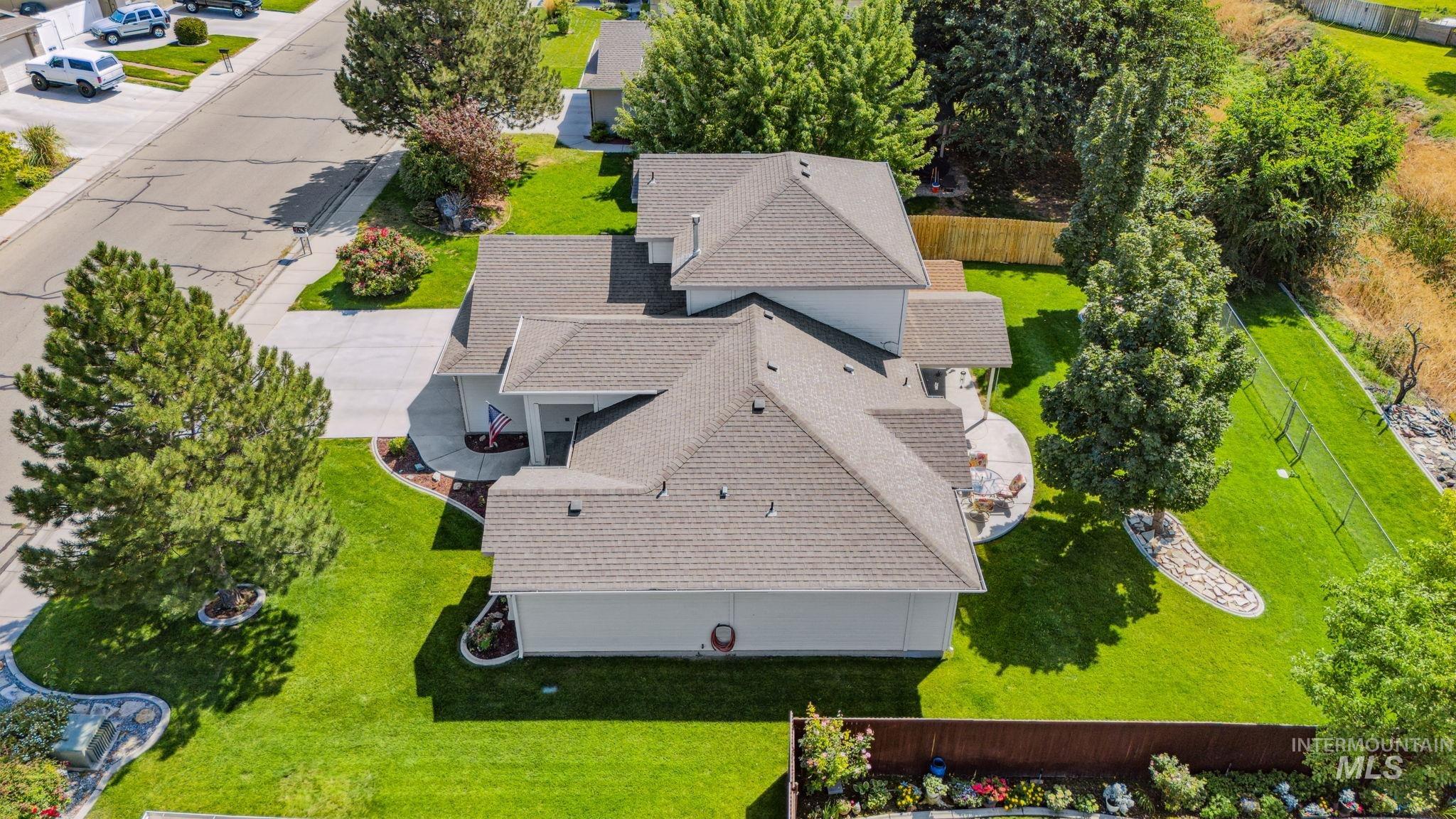 2509 Chicago, Nampa, Idaho 83686, 3 Bedrooms, 2 Bathrooms, Residential For Sale, Price $425,000,MLS 98932759