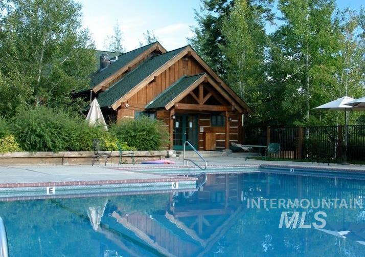 317 Mountain Cove, McCall, Idaho 83638, 3 Bedrooms, 2 Bathrooms, Residential For Sale, Price $1,000,000,MLS 98932882