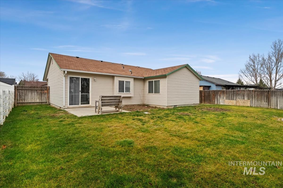 1204 N Morgan Rd, Kuna, Idaho 83634-3102, 3 Bedrooms, 2 Bathrooms, Residential For Sale, Price $349,900,MLS 98932907