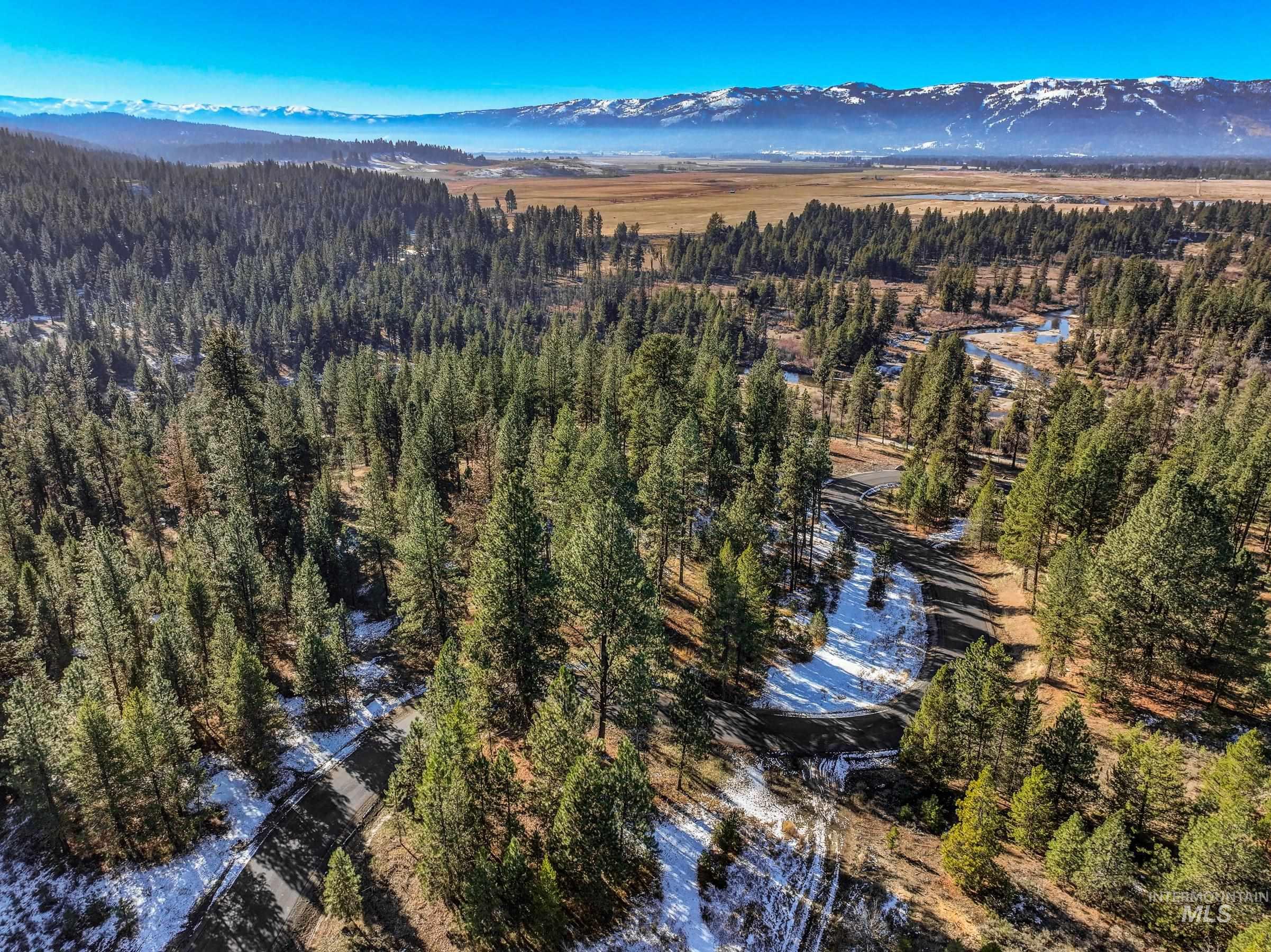 Lot 24 Hideout Road, Donnelly, Idaho 83615, Land For Sale, Price $325,000,MLS 98932966