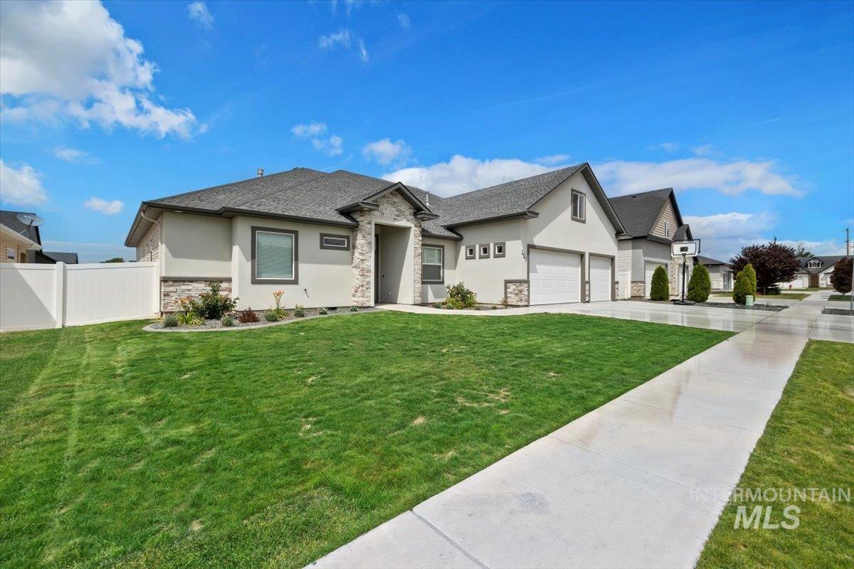 2943 Sunlight Rd, Twin Falls, Idaho 83301, 5 Bedrooms, 3.5 Bathrooms, Residential For Sale, Price $665,000,MLS 98933018