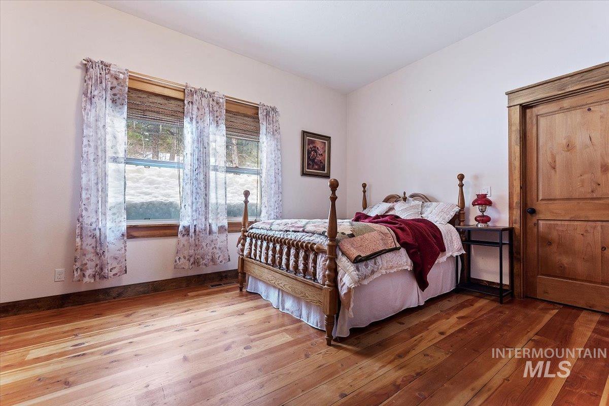 675 W Russell Dr, Prairie, Idaho 83647, 3 Bedrooms, 2 Bathrooms, Farm & Ranch For Sale, Price $2,500,000, 98933193