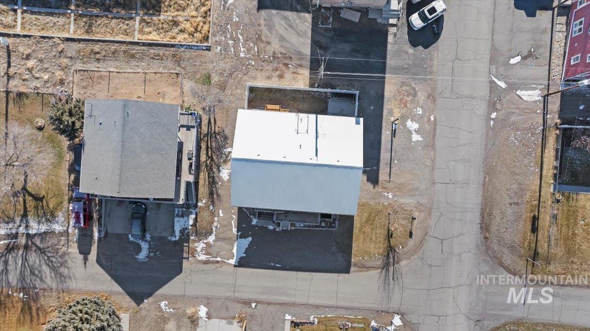 215 E Atherton Ave, Eden, Idaho 83325-5106, 2 Bedrooms, 1.5 Bathrooms, Residential Income For Sale, Price $293,999, 98933203