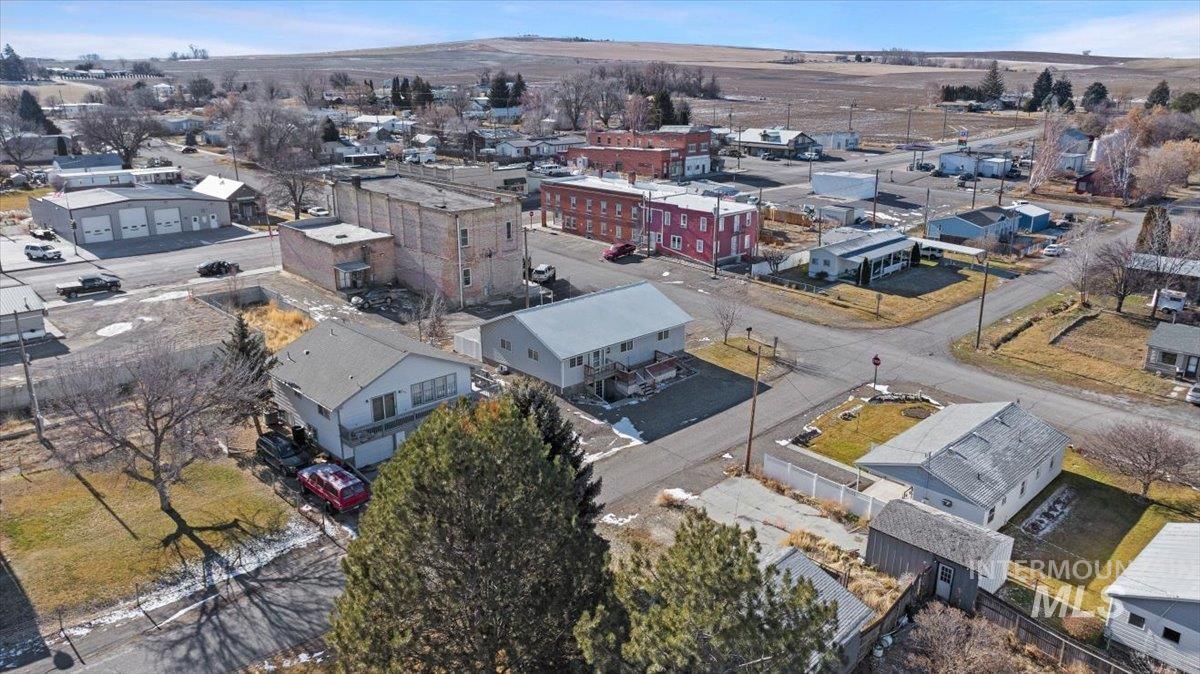 215 E Atherton Ave, Eden, Idaho 83325-5106, 2 Bedrooms, 1.5 Bathrooms, Residential Income For Sale, Price $293,999, 98933203