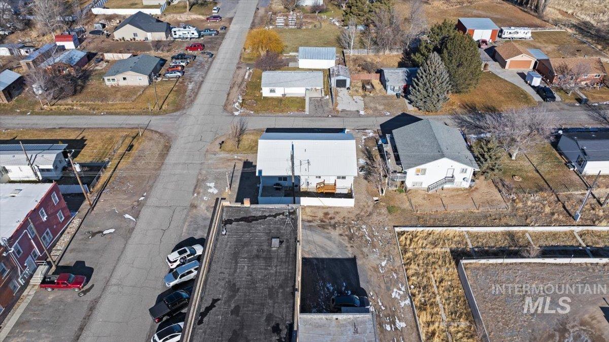 215 E Atherton Ave, Eden, Idaho 83325-5106, 2 Bedrooms, 1.5 Bathrooms, Residential Income For Sale, Price $293,999, 98933203