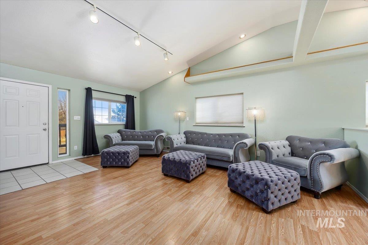215 E Atherton Ave, Eden, Idaho 83325-5106, 2 Bedrooms, 1.5 Bathrooms, Residential Income For Sale, Price $293,999, 98933203