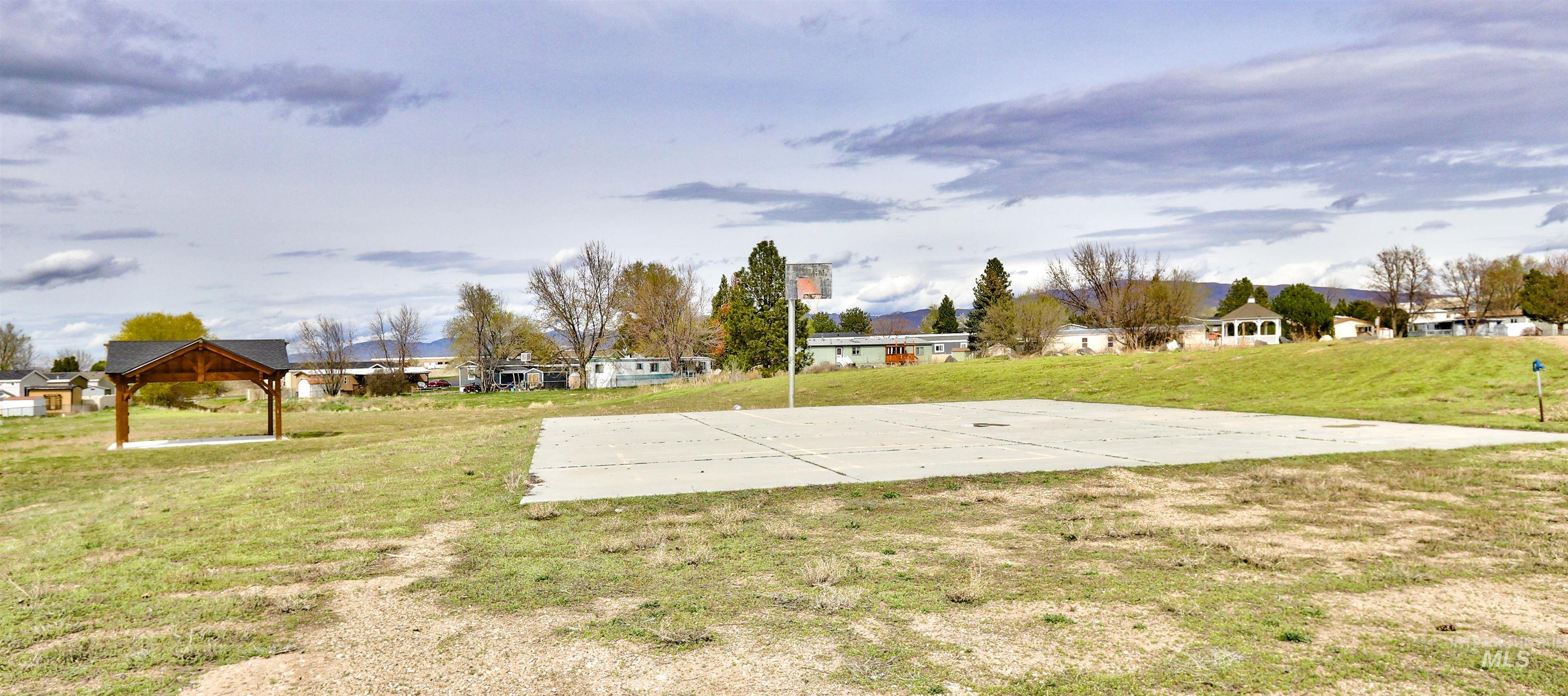 2119 E Blue Sage, Boise, Idaho 83716, 3 Bedrooms, 2 Bathrooms, Residential For Sale, Price $153,900, 98934875