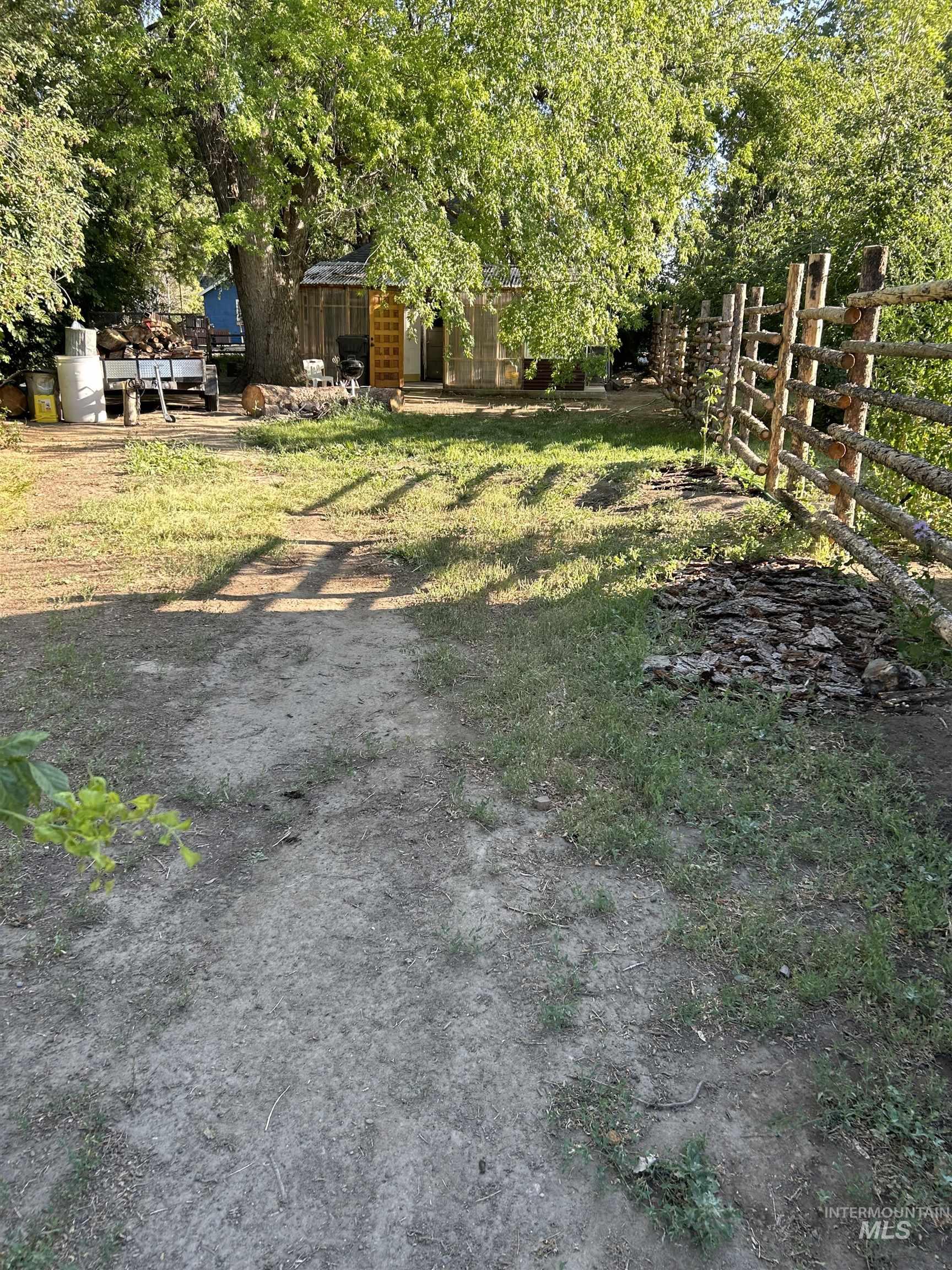 309 E C St, Shoshone, Idaho 83352, 2 Bedrooms, 1 Bathroom, Residential For Sale, Price $315,000, 98934898
