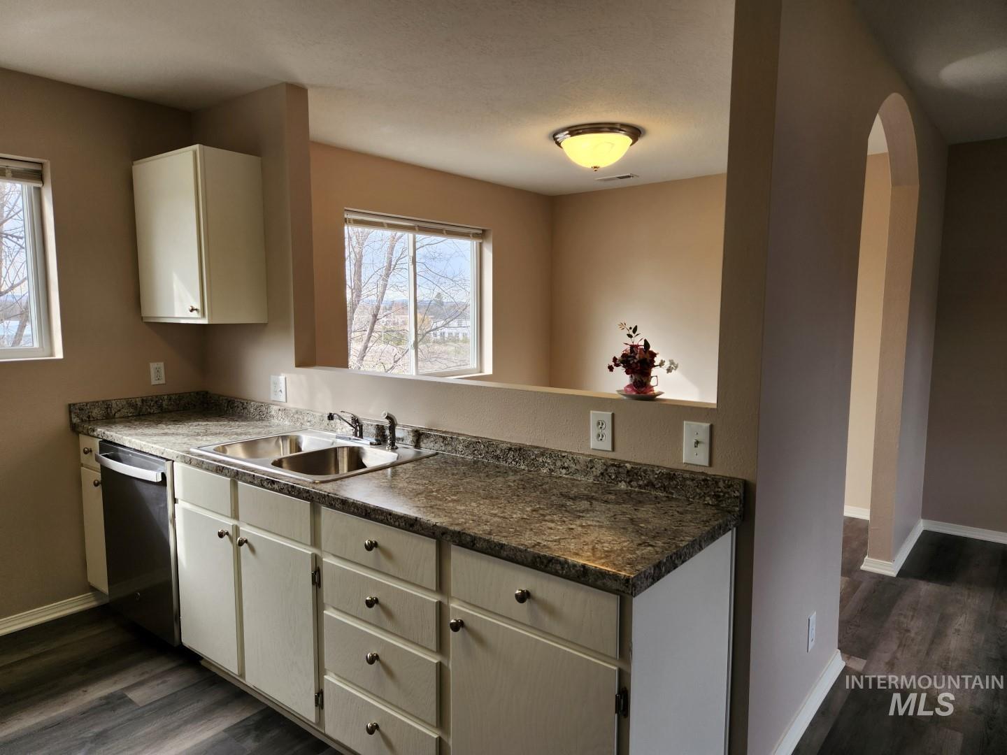 1976 Decker, Payette, Idaho 83661, 2 Bedrooms, 1 Bathroom, Rental For Rent, Price $1,300, 98934905